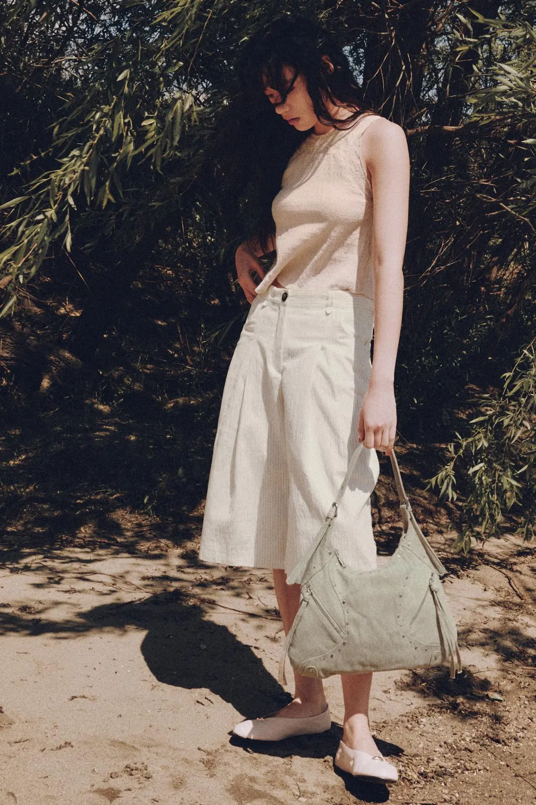 Кожаные балетки с металлической аппликацией, Zara