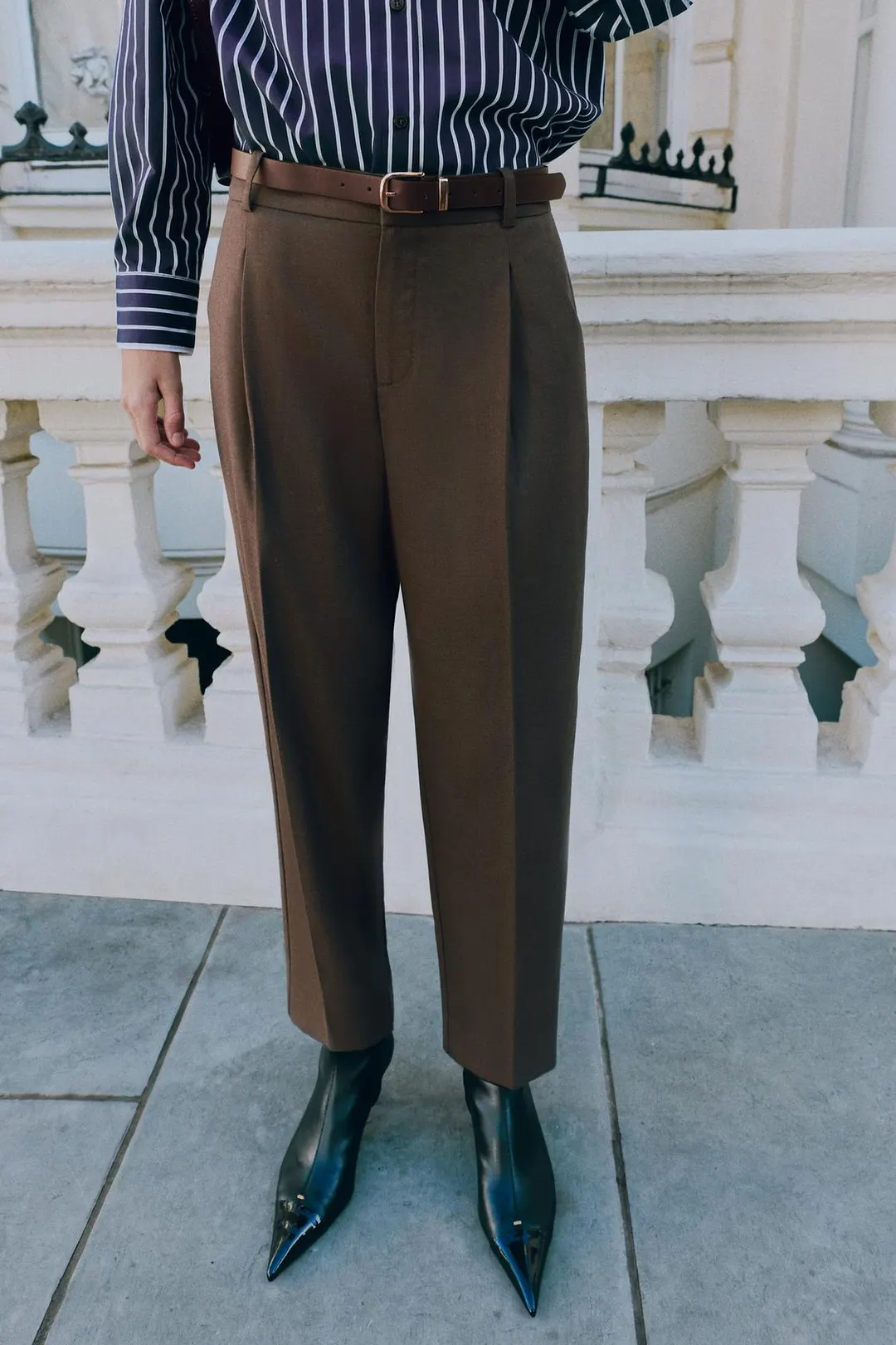 Укороченные брюки с поясом, Zara