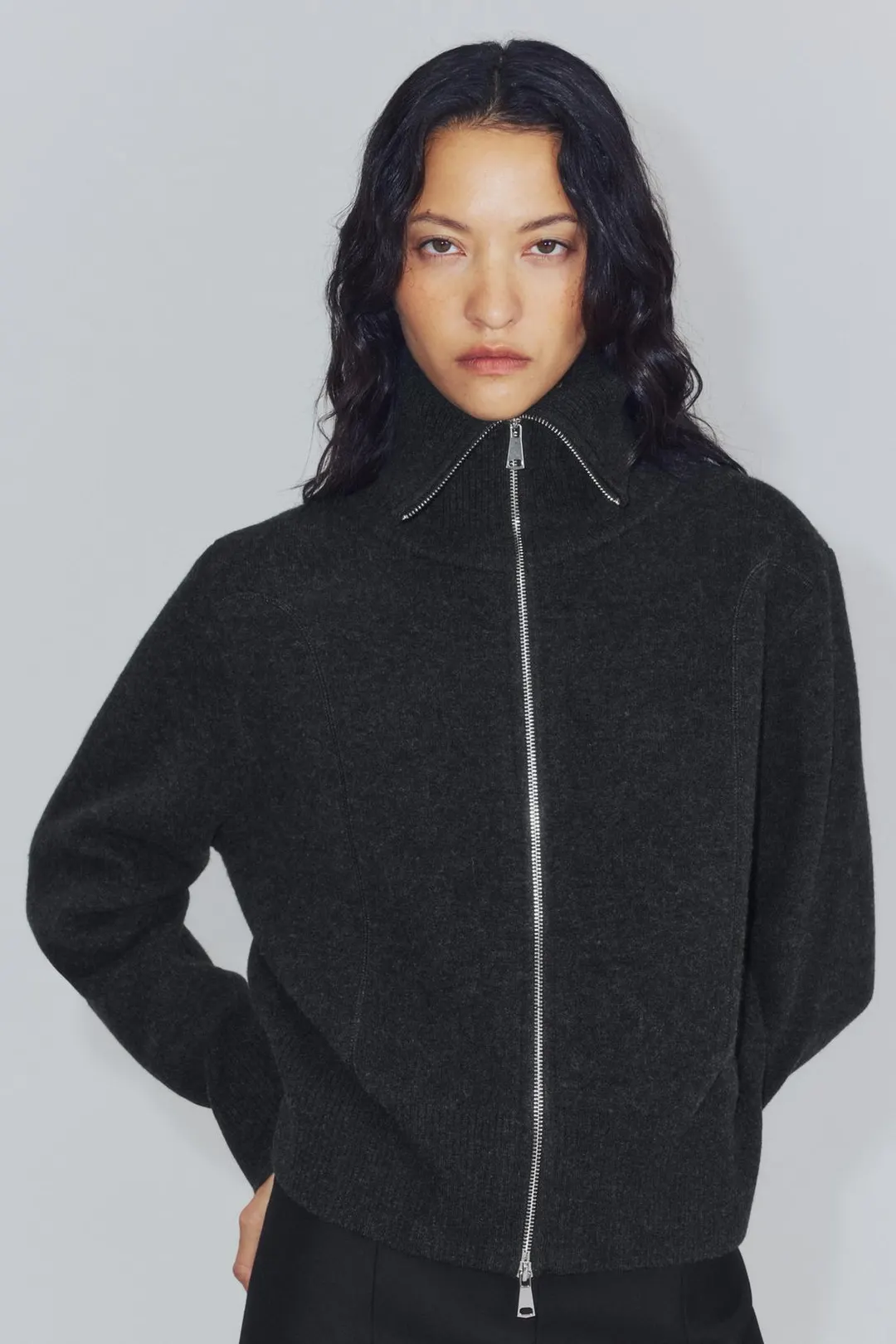 Бомбер на молнии из шерсти 96%, Zara