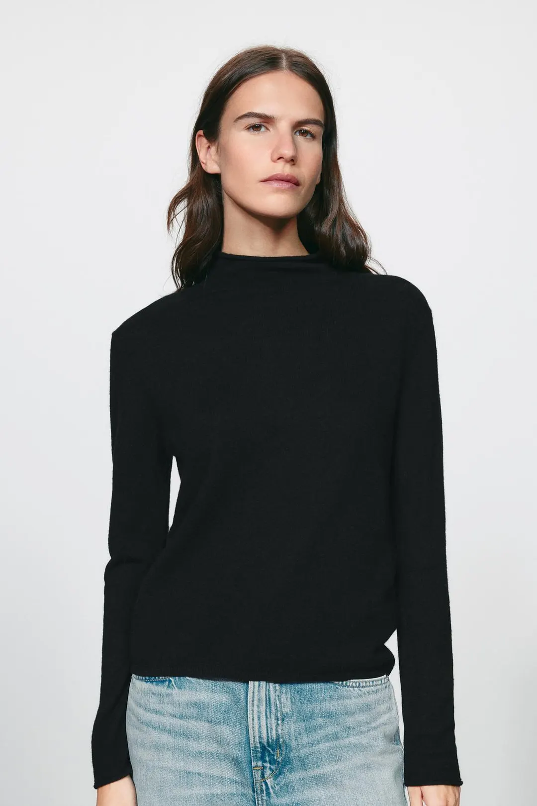 Свитер с высоким воротником из 100% особо мягкой шерсти, Zara