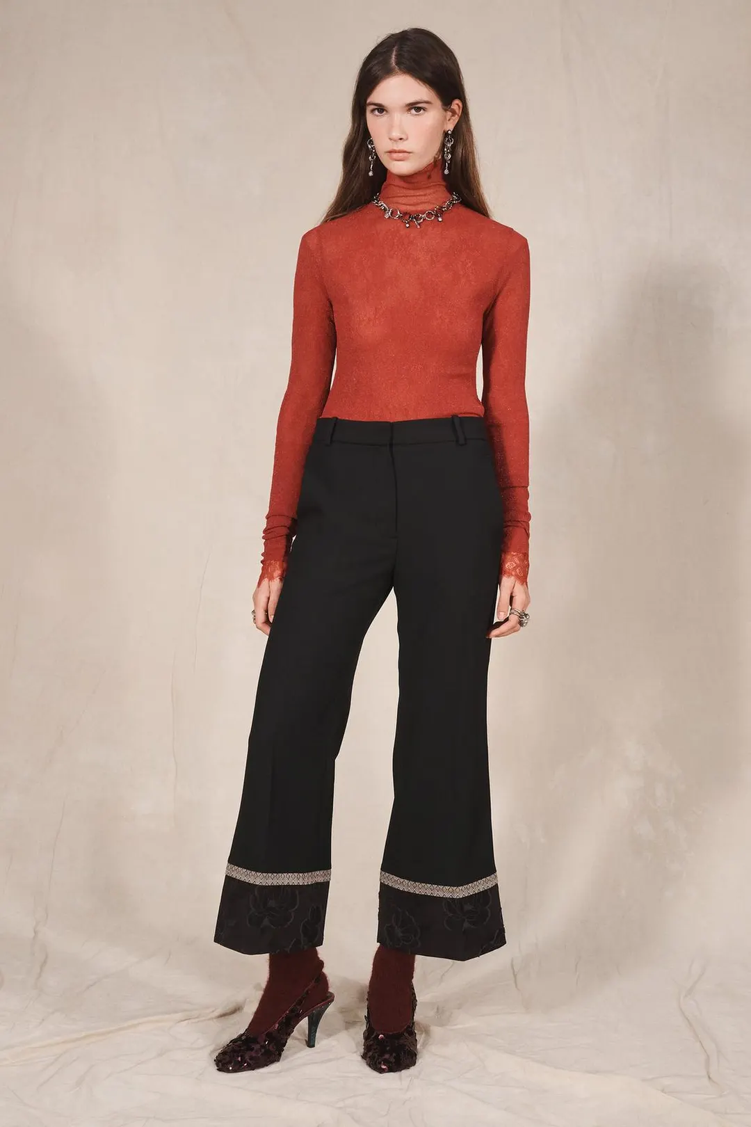 Брюки жаккардовые с контрастным узором Limited Edition, Zara