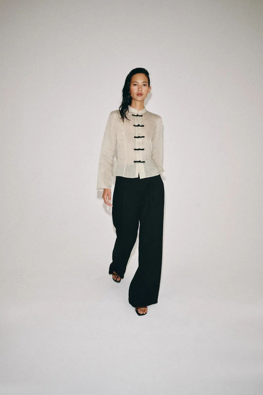 Рубашка в полоску с застежкой на навесные петли ZW Collection, Zara