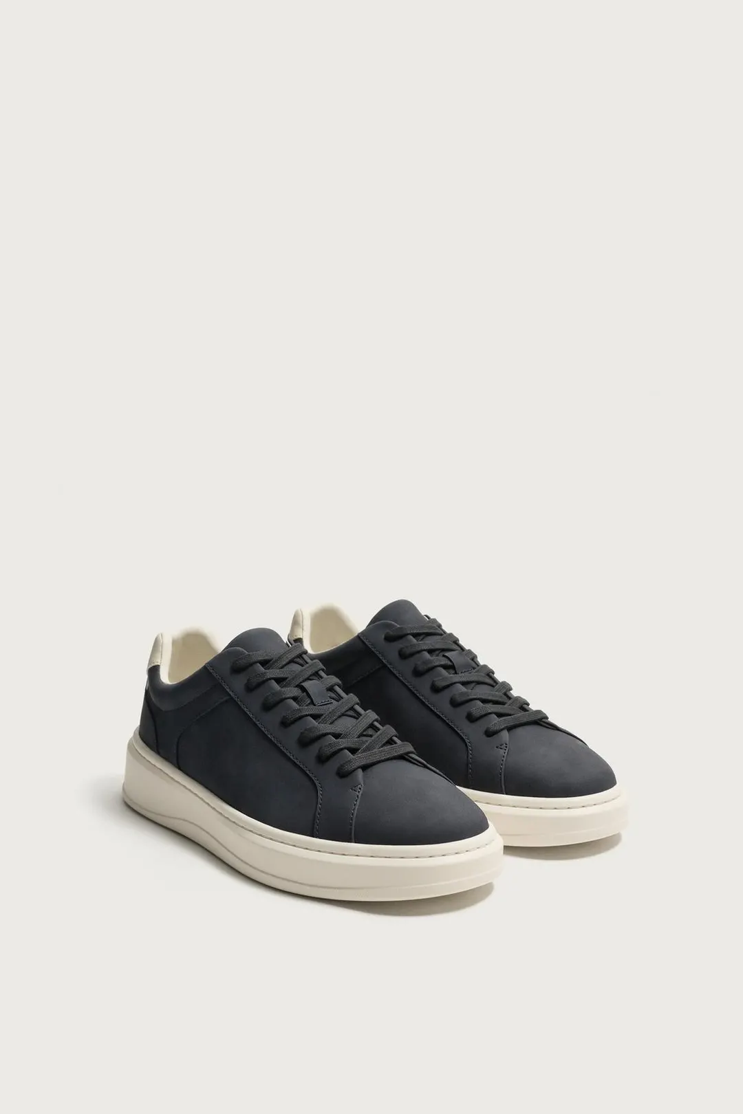 Кроссовки на массивной подошве, Zara