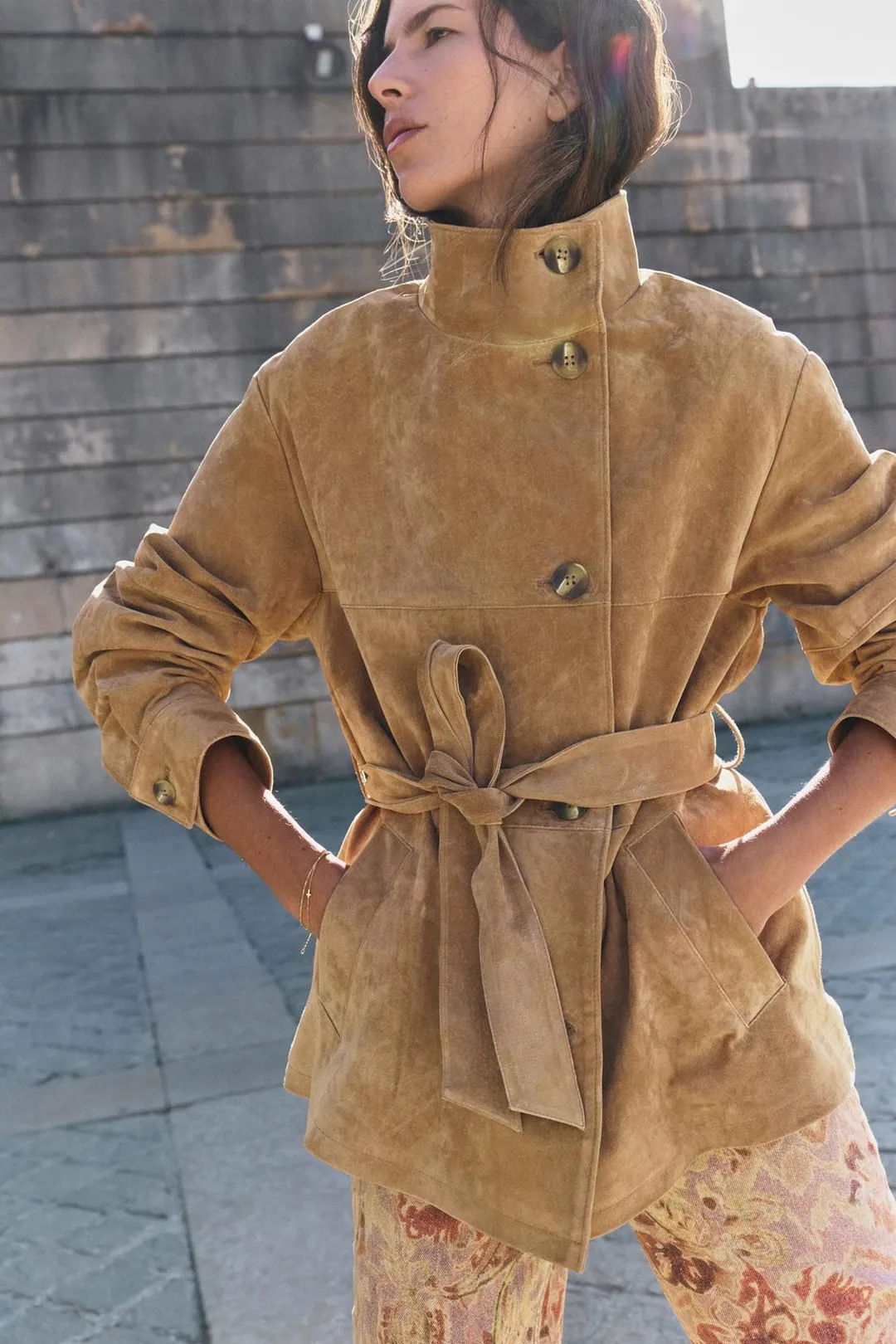 Куртка из 100% кожи с поясом, Zara