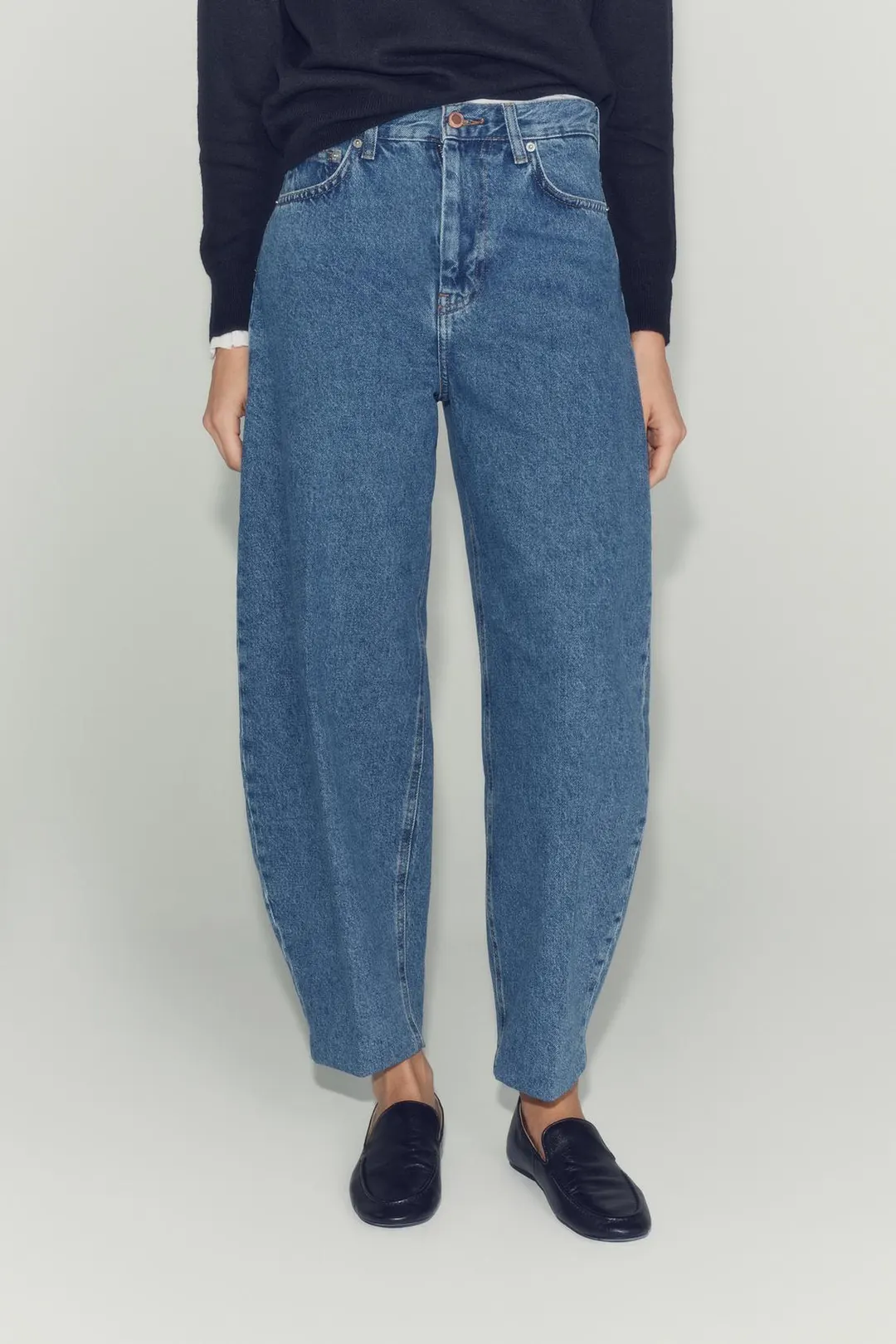 Джинсы ZW Collection зауженного книзу кроя с высокой посадкой, Zara