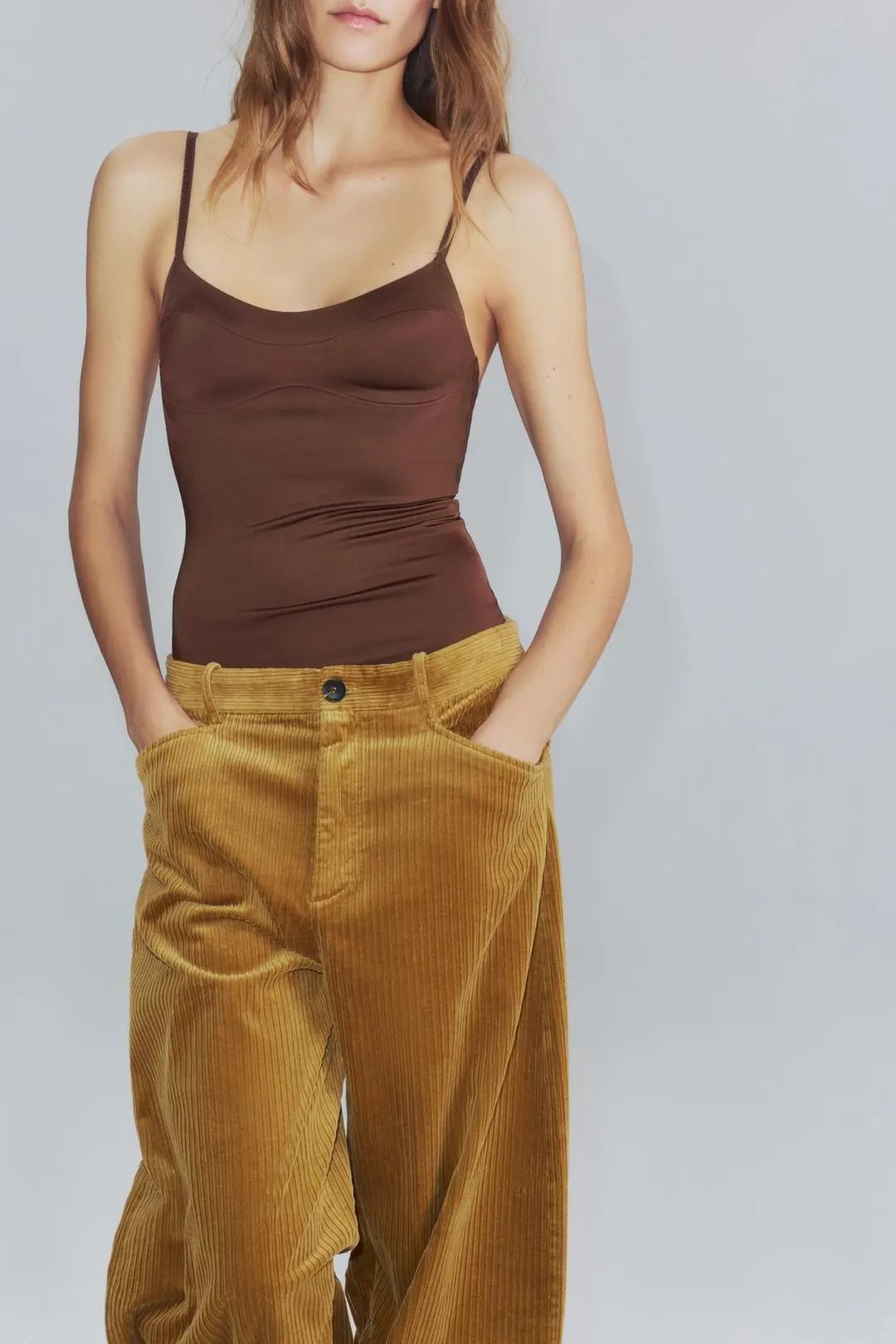 Топ на бретелях с декоративными швами, Zara