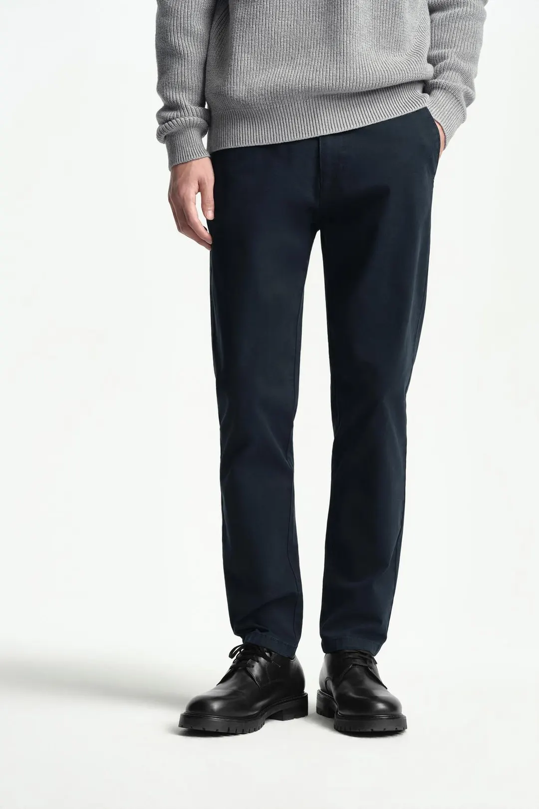 Чиносы облегающего кроя, Zara