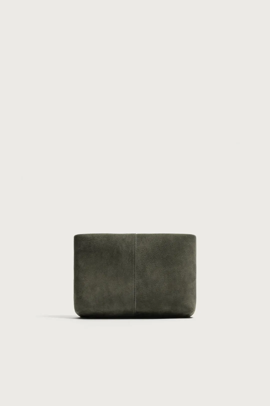 Кожаный несессер, Zara
