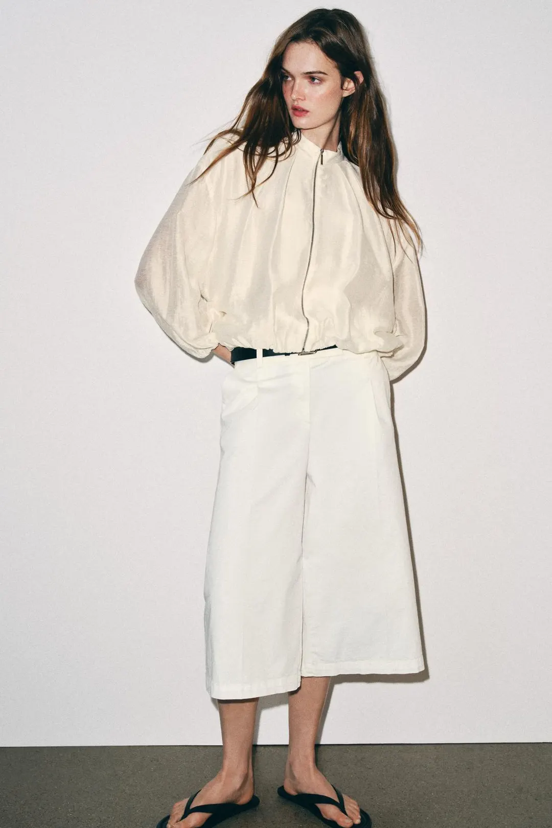 Удлиненные бермуды с поясом, Zara