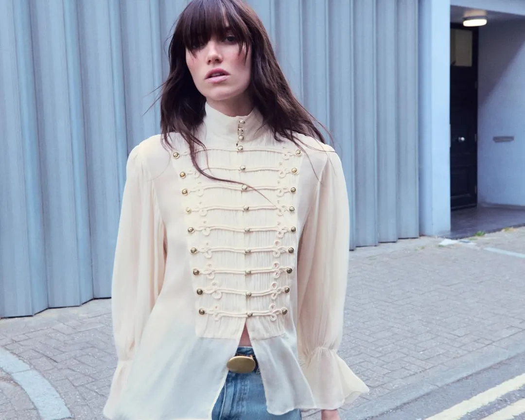 Блузка романтичная с застежкой на навесные петли ZW Collection, Zara