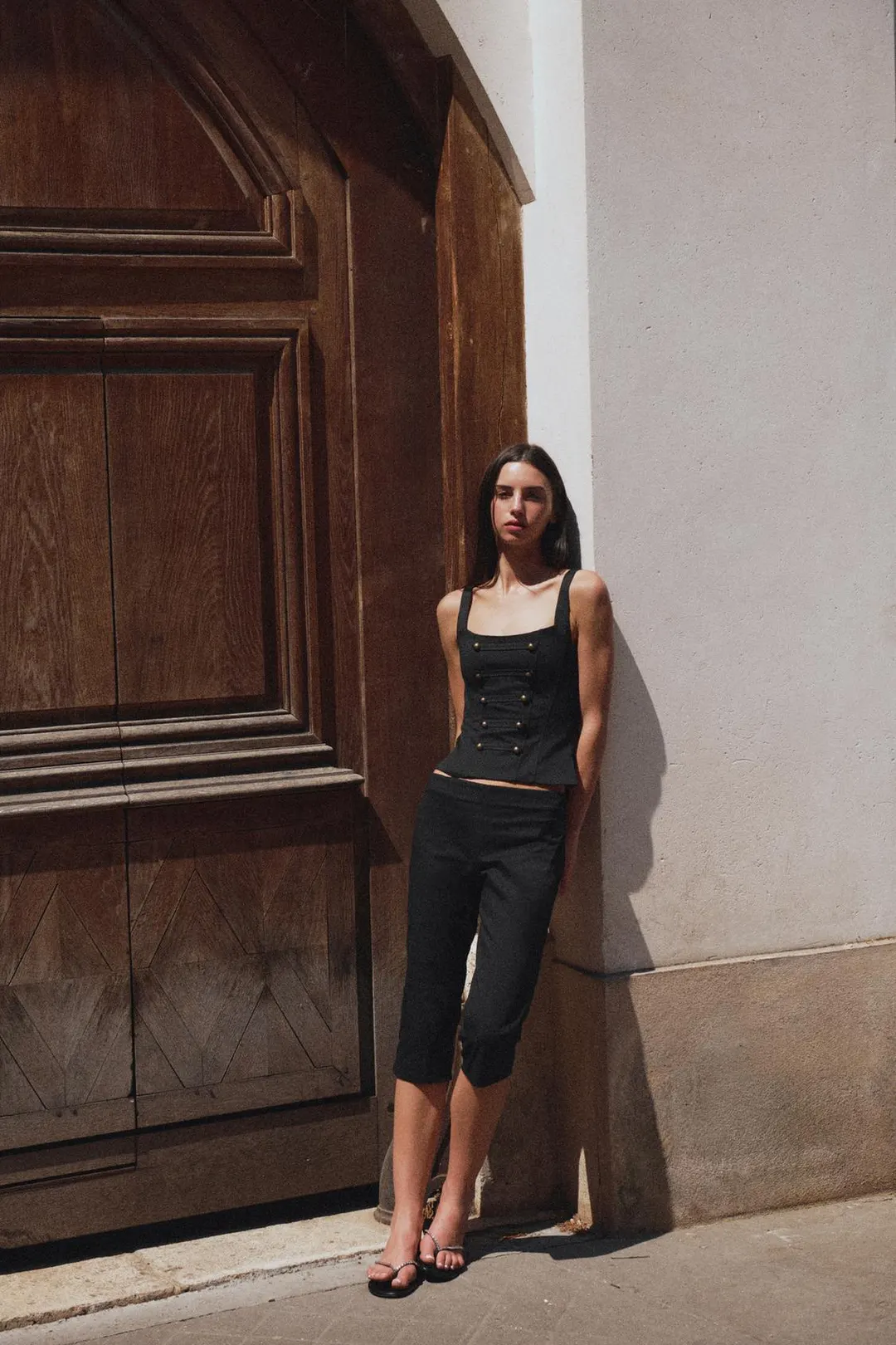 Сандалии без каблука со стразами, Zara
