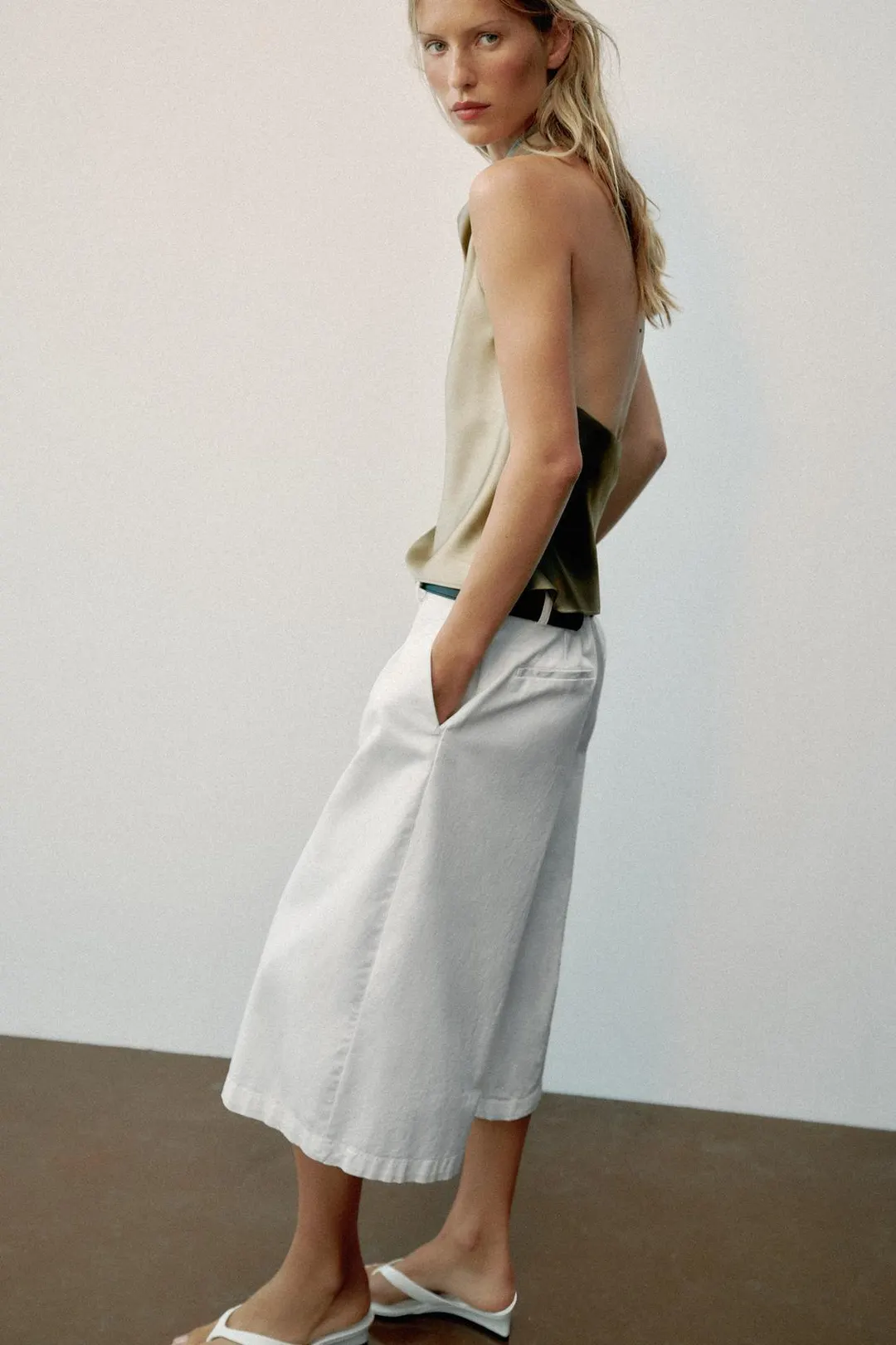 Удлиненные бермуды с поясом, Zara