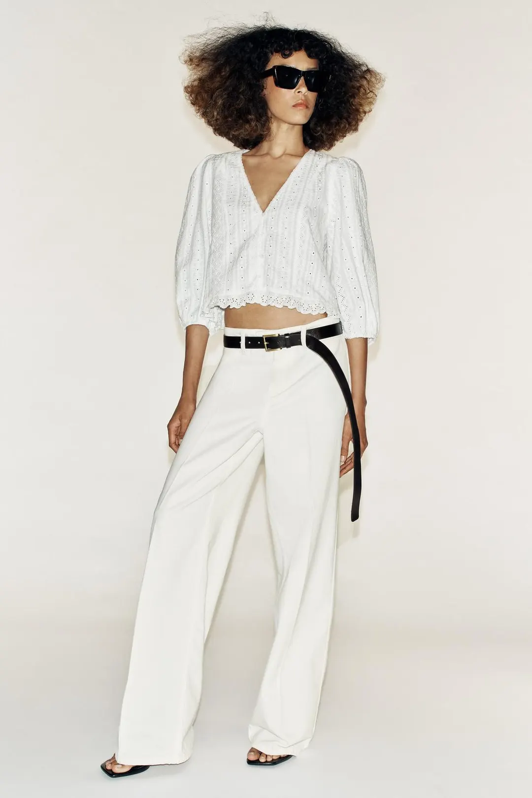 Блузка с ажурной вышивкой, Zara