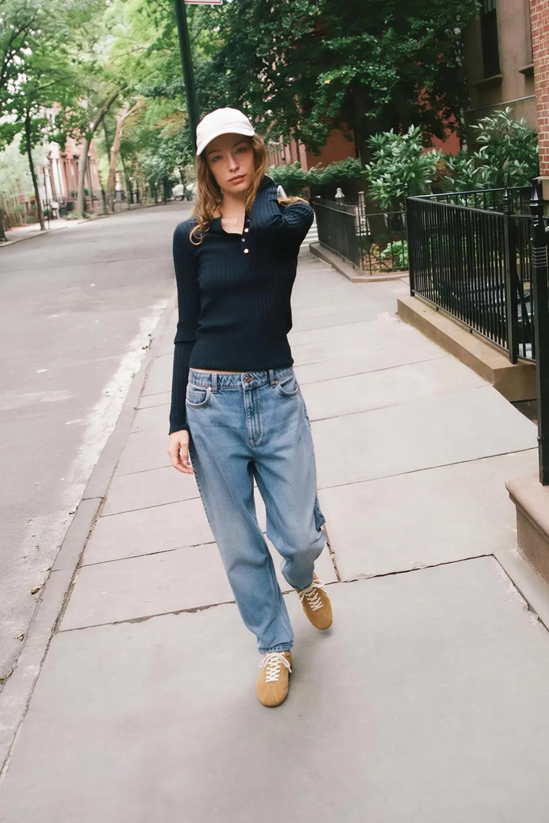 Футболка хенли на пуговицах, Zara