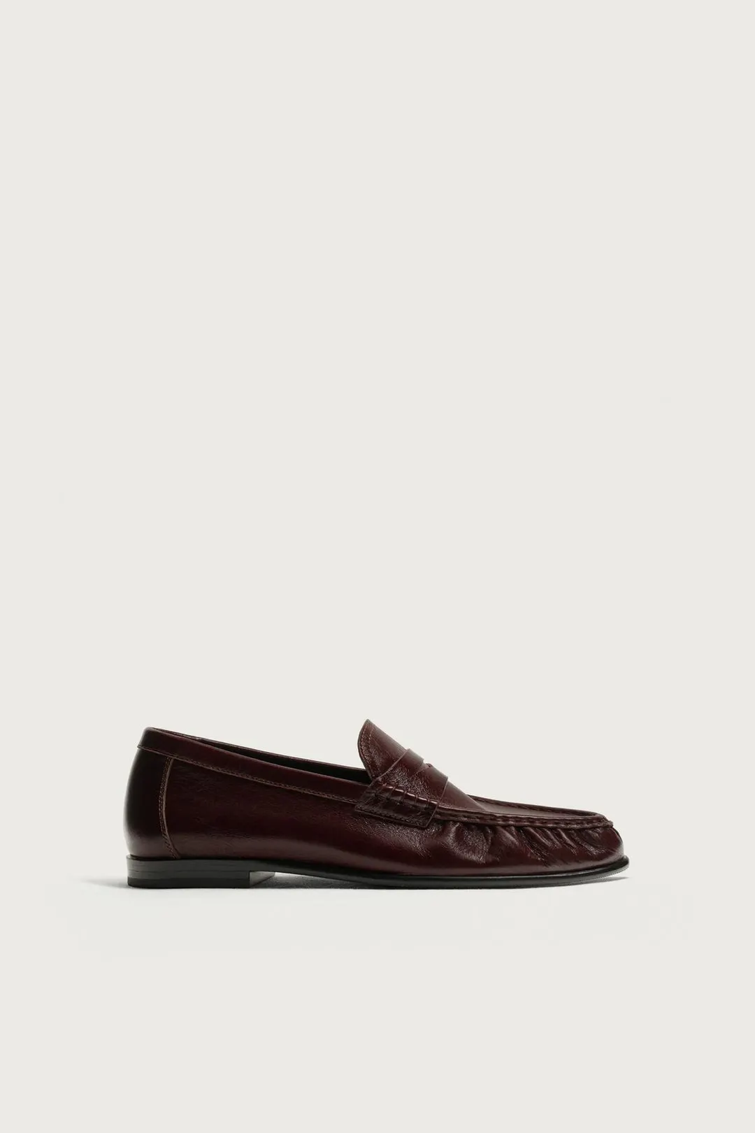 Кожаные пенни-лоферы, Zara