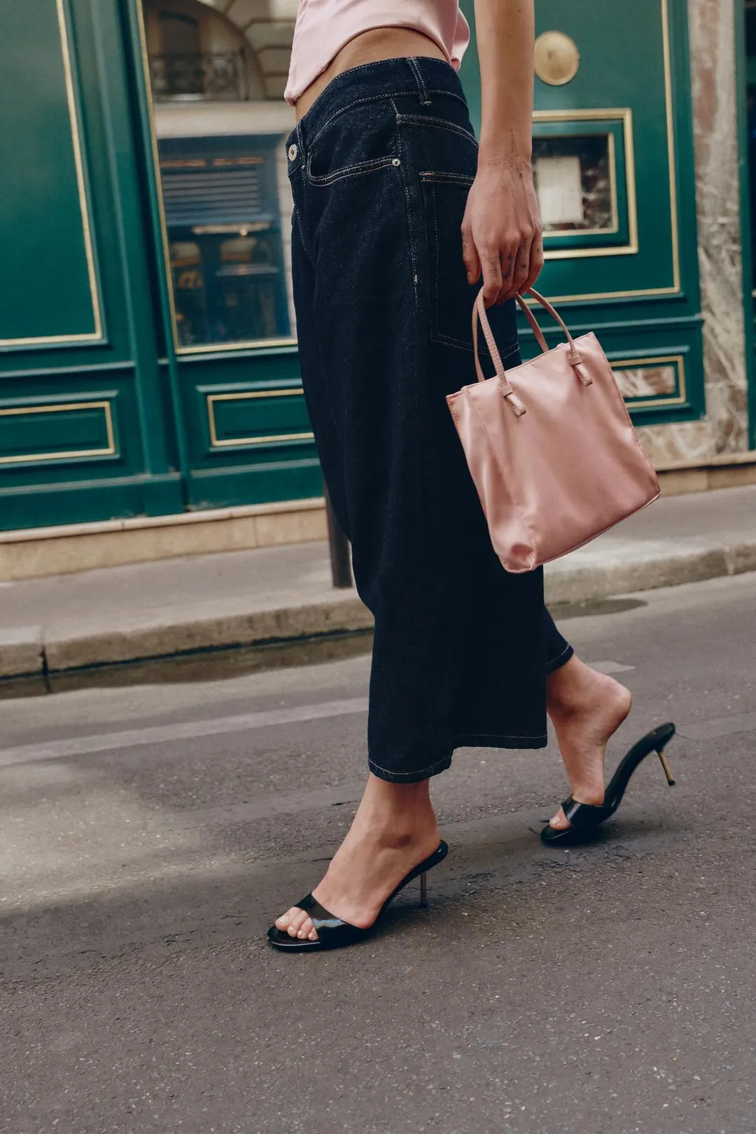 Босоножки на каблуке с металлизированным эффектом, Zara