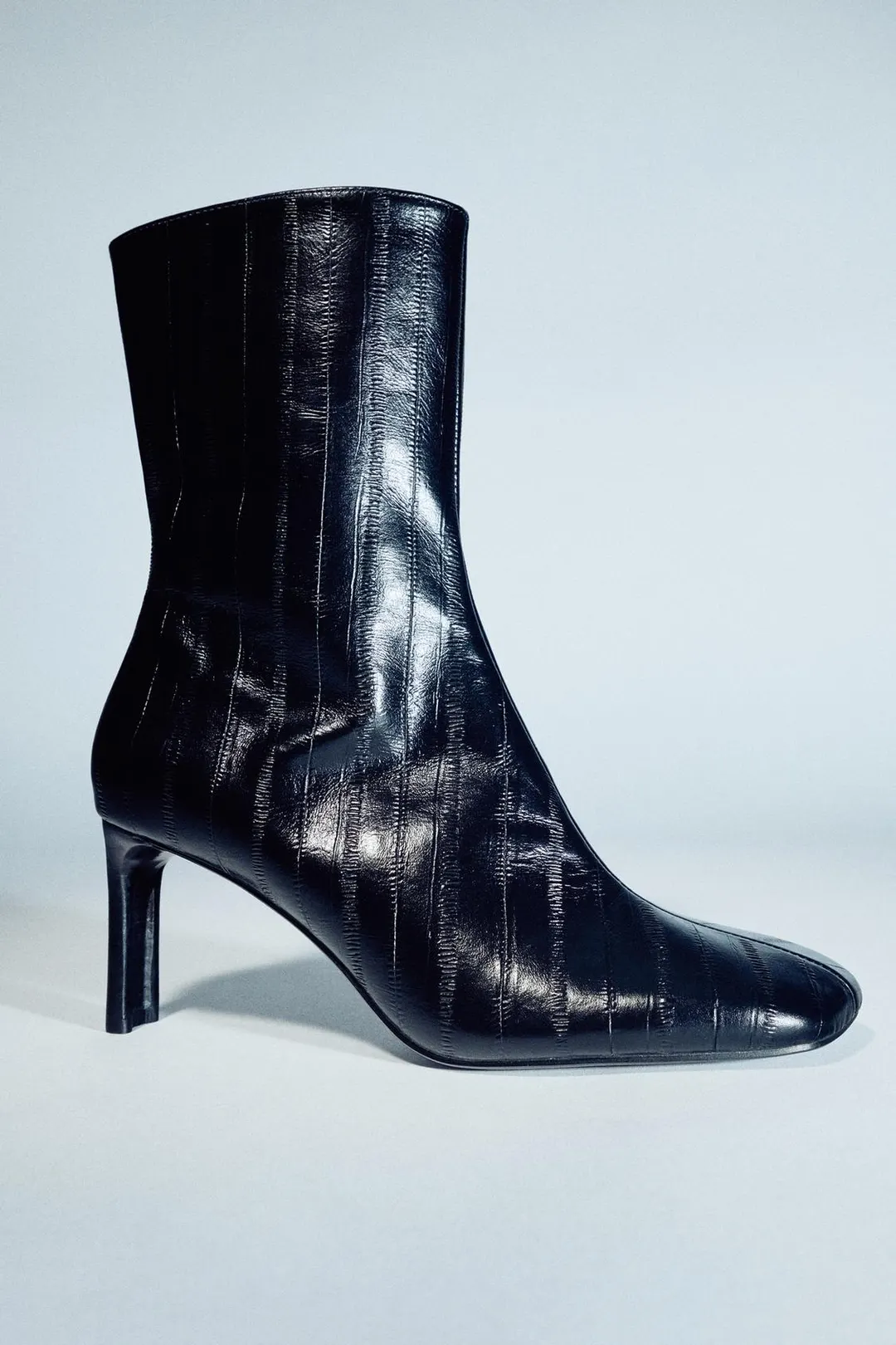 Ботильоны кожаные Limited Edition, Zara