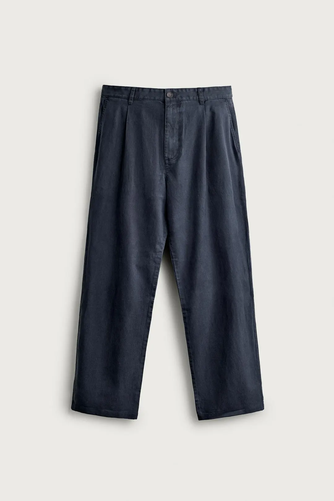 Чиносы свободного кроя со складками, Zara