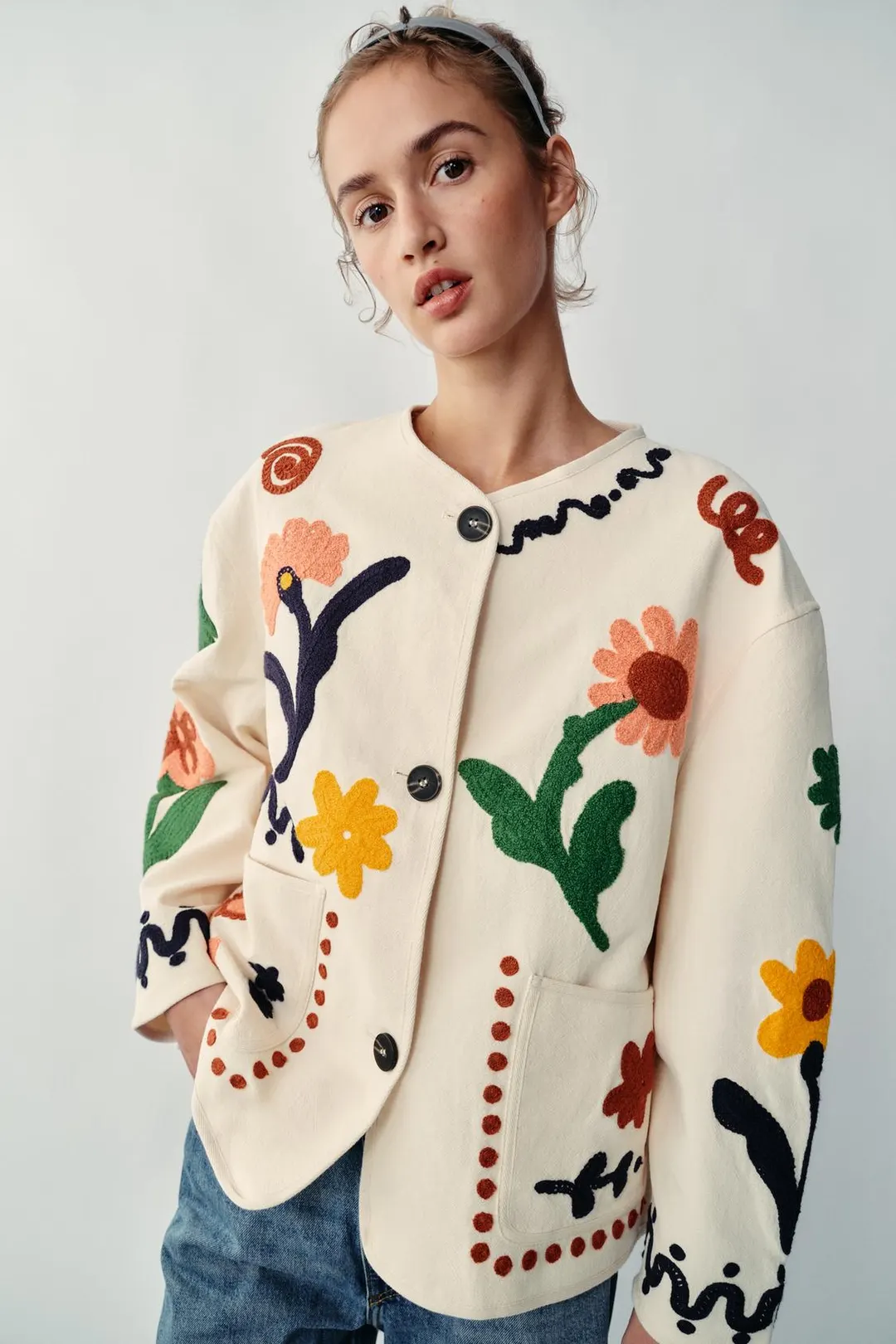 Куртка с цветочной вышивкой, Zara
