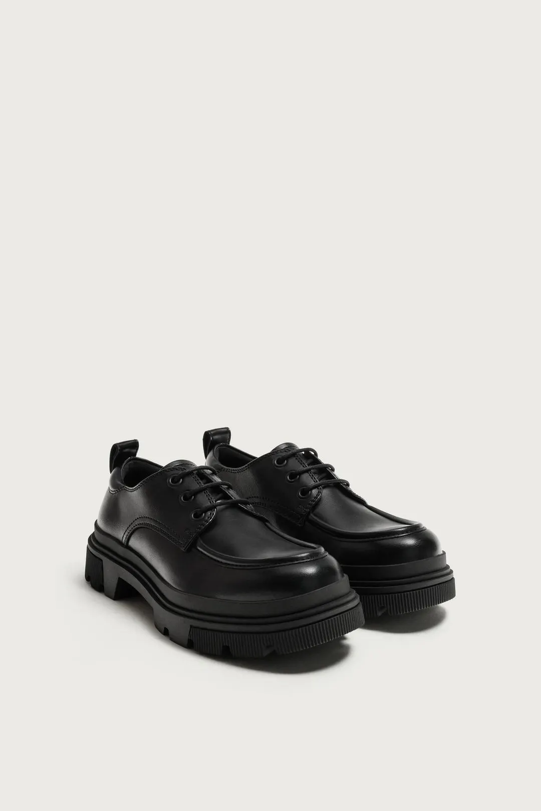 Туфли с мокасиновым швом на массивной подошве, Zara