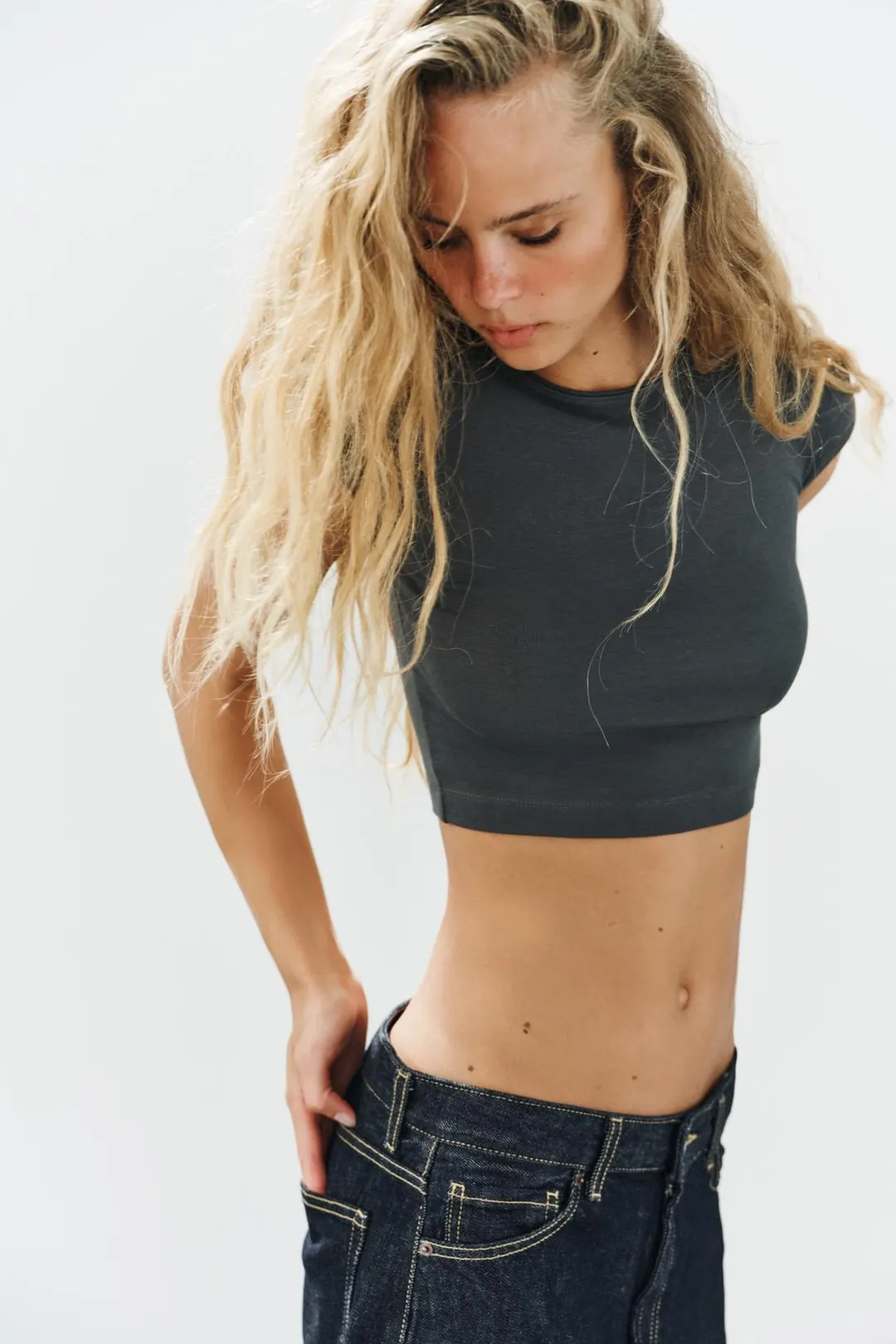 Укороченная футболка с короткими рукавами, Zara