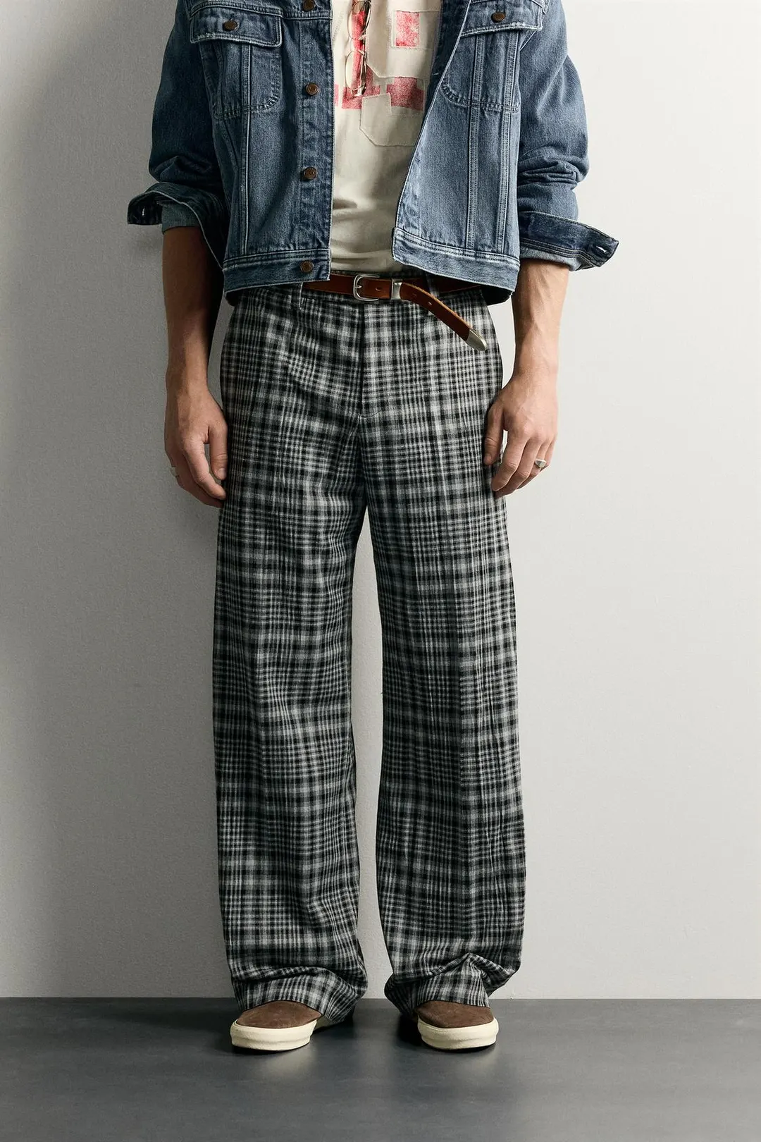 Брюки расклешенного кроя в клетку, Zara