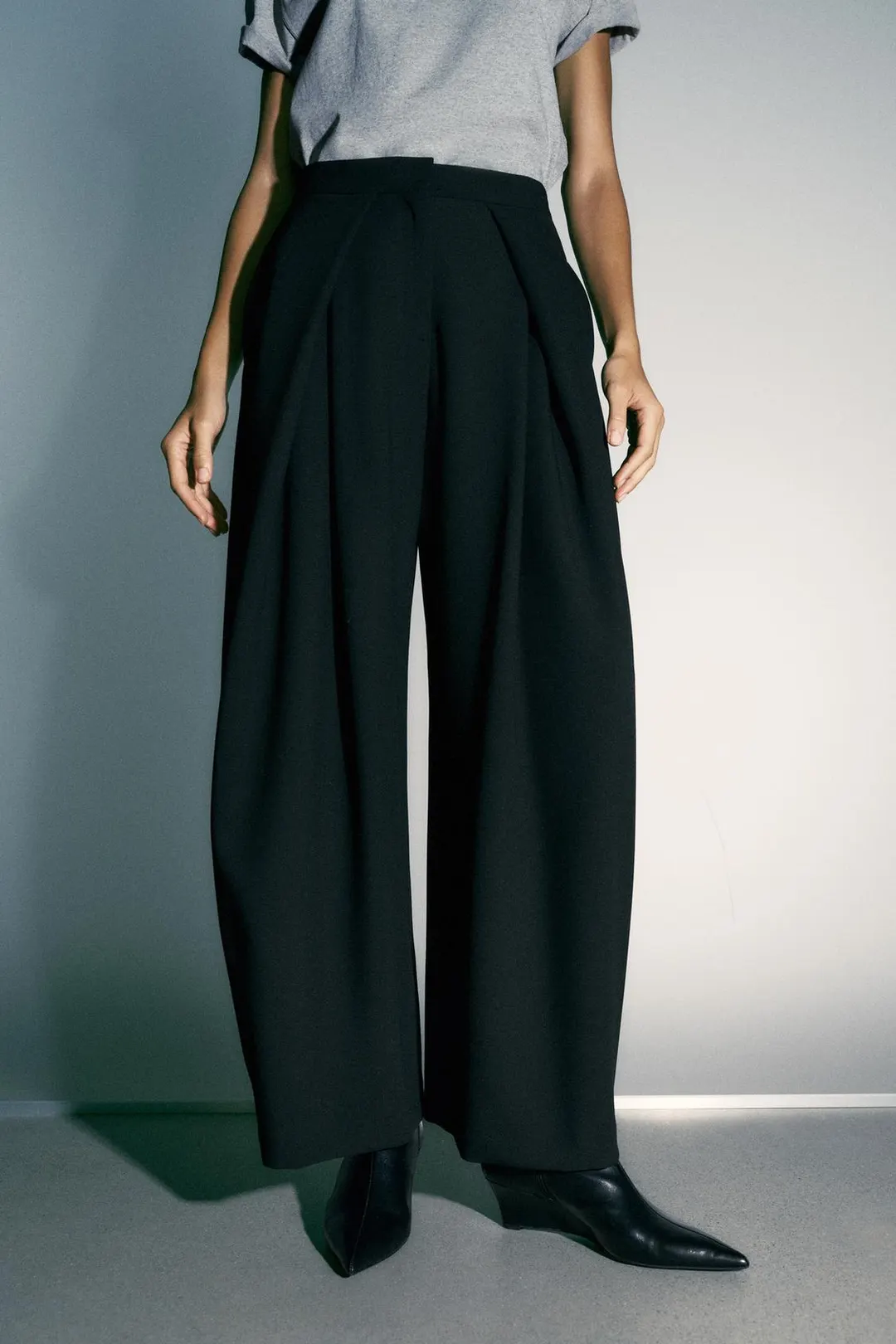 Широкие брюки со складками, Zara