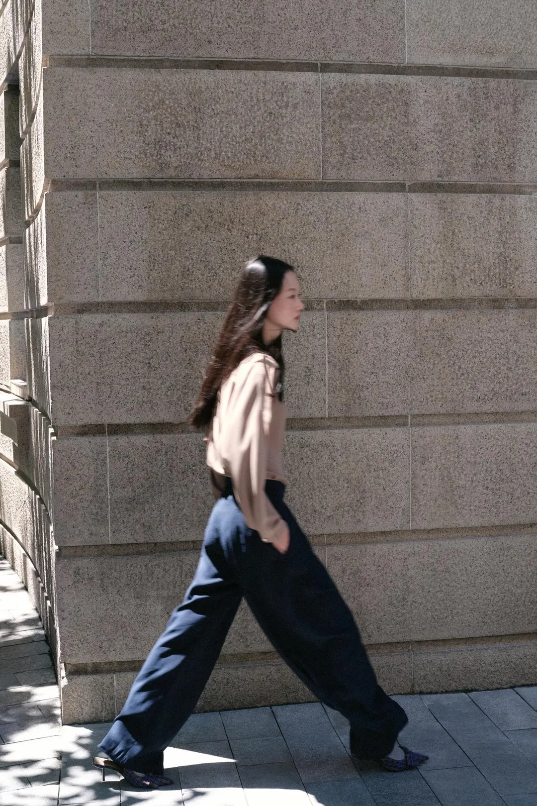 Брюки широкие ZW Collection со складками, Zara