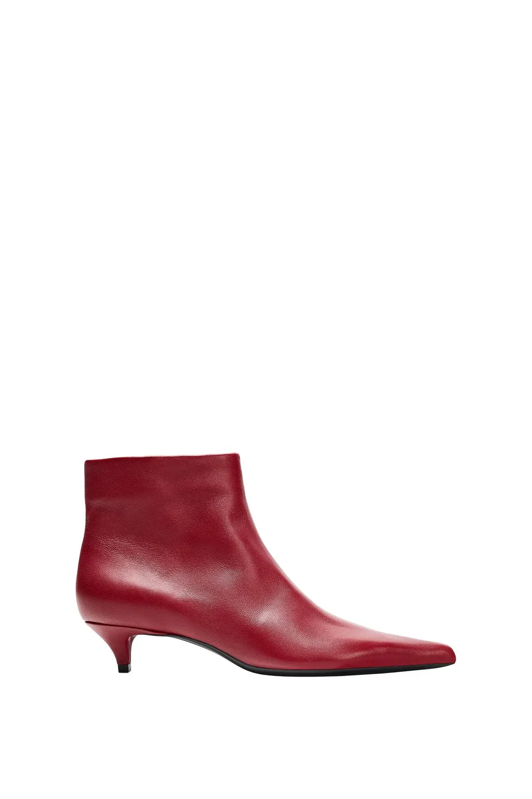 Ботильоны на низком каблуке из мягкой кожи, Zara