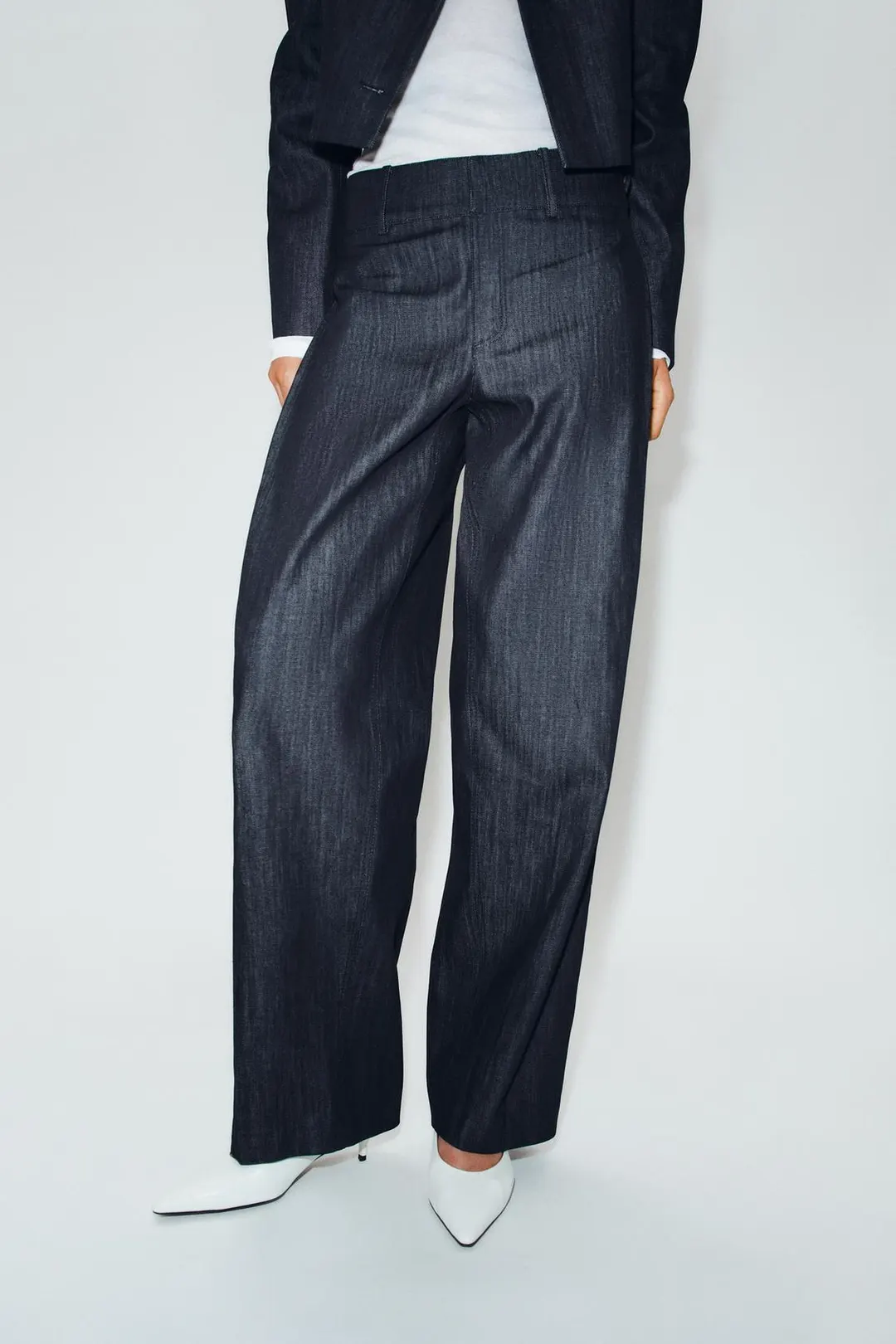 Джинсы с высокой посадкой и боковыми складками Z1975, Zara