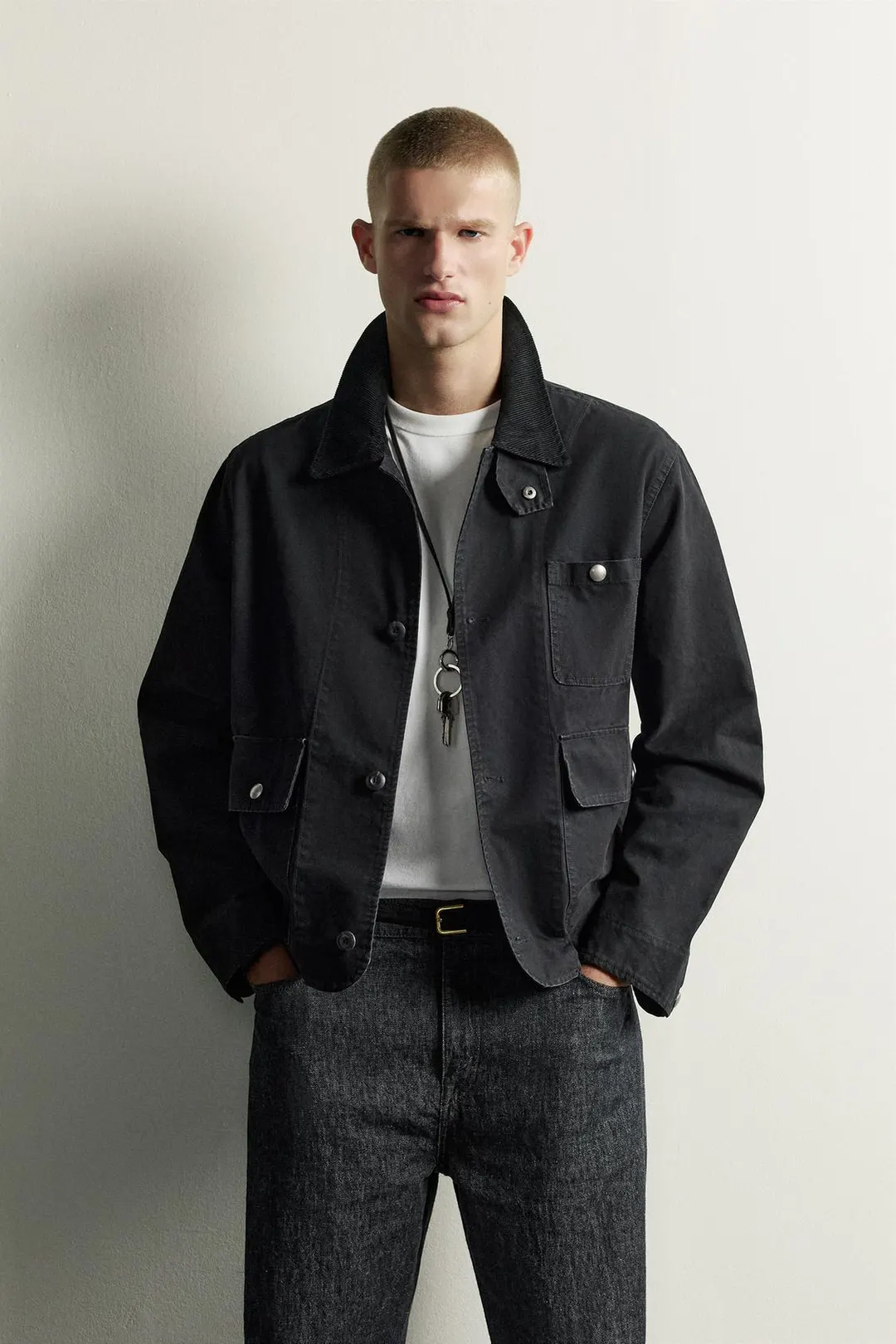 Куртка с вельветовым воротником и карманами, Zara