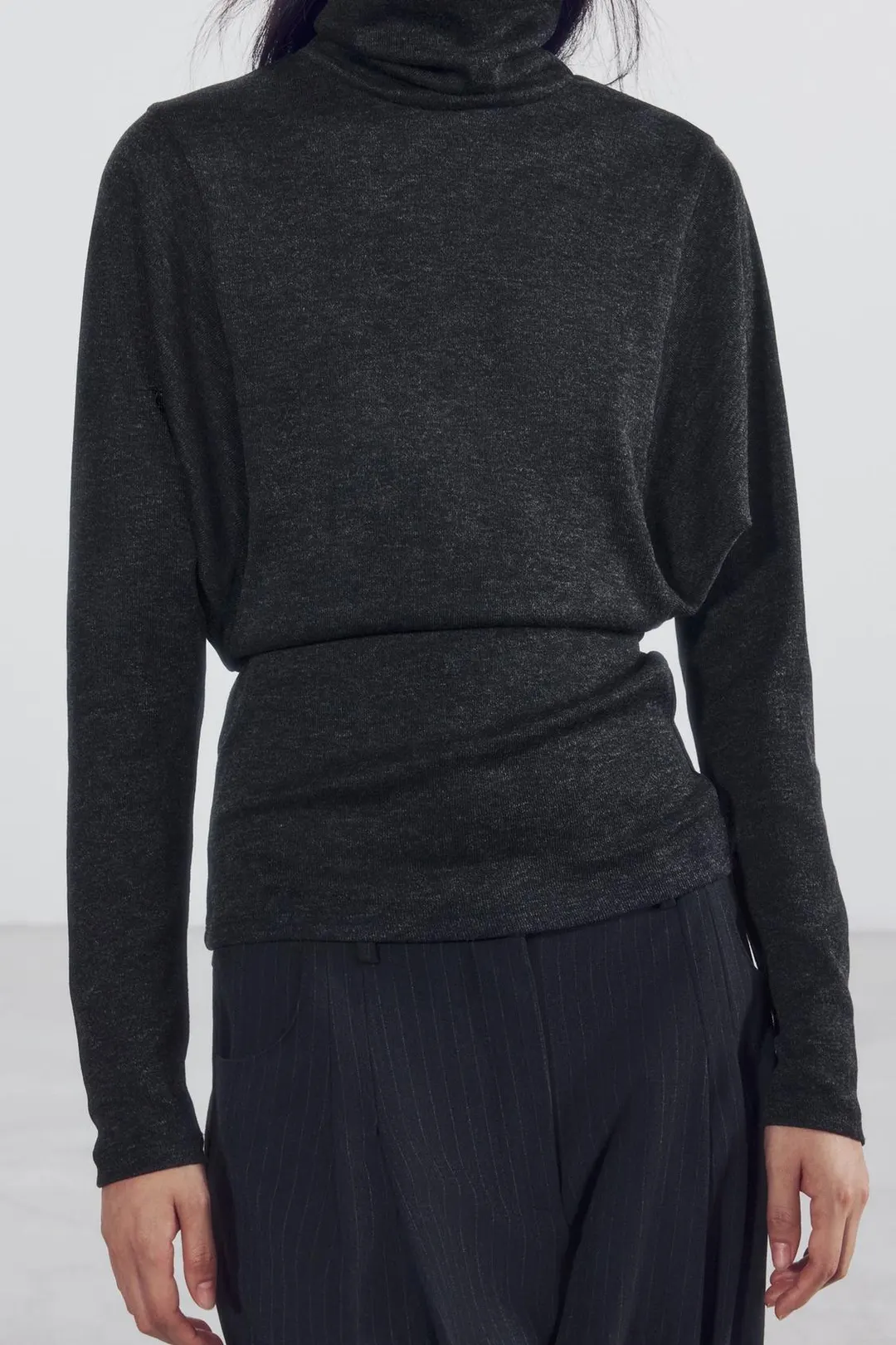 Футболка с высоким воротником, Zara