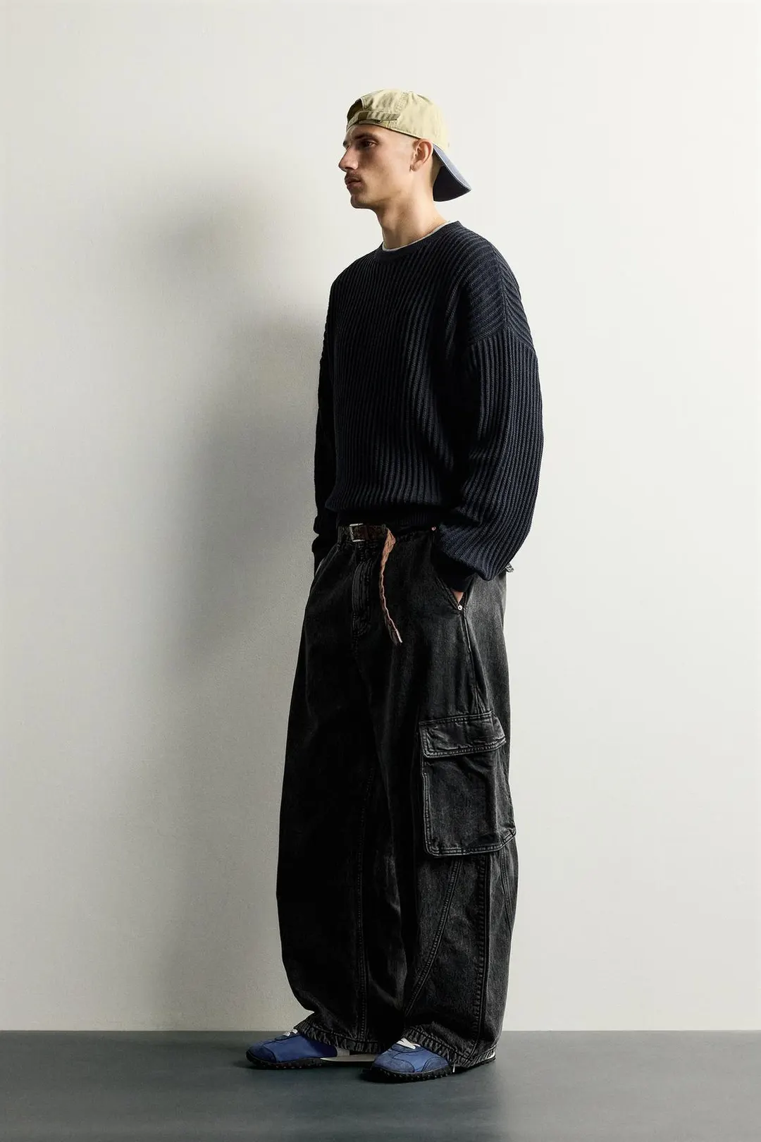Брюки карго кроя баллон с декоративными швами, Zara