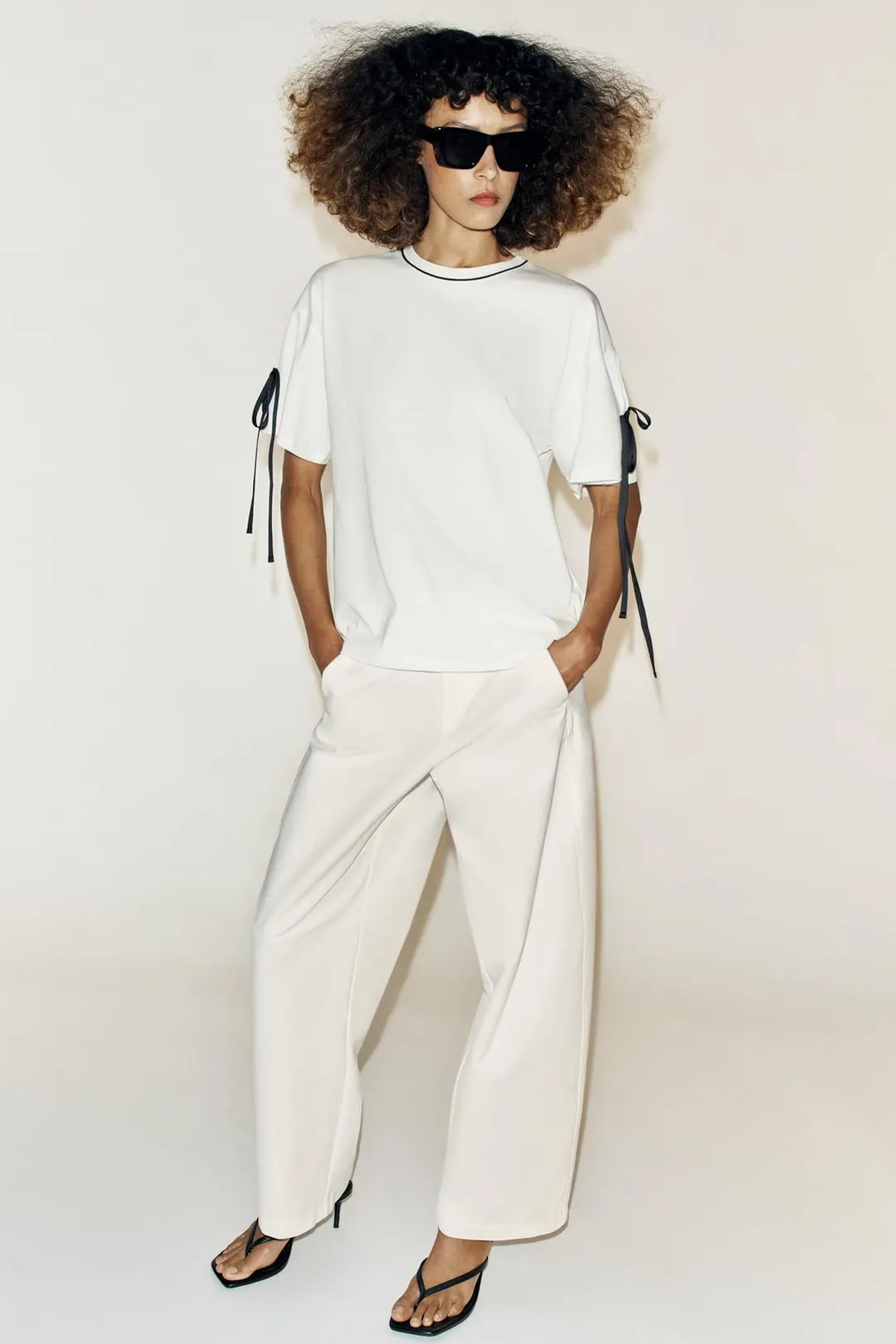 Футболка с контрастным кантом и завязками, Zara