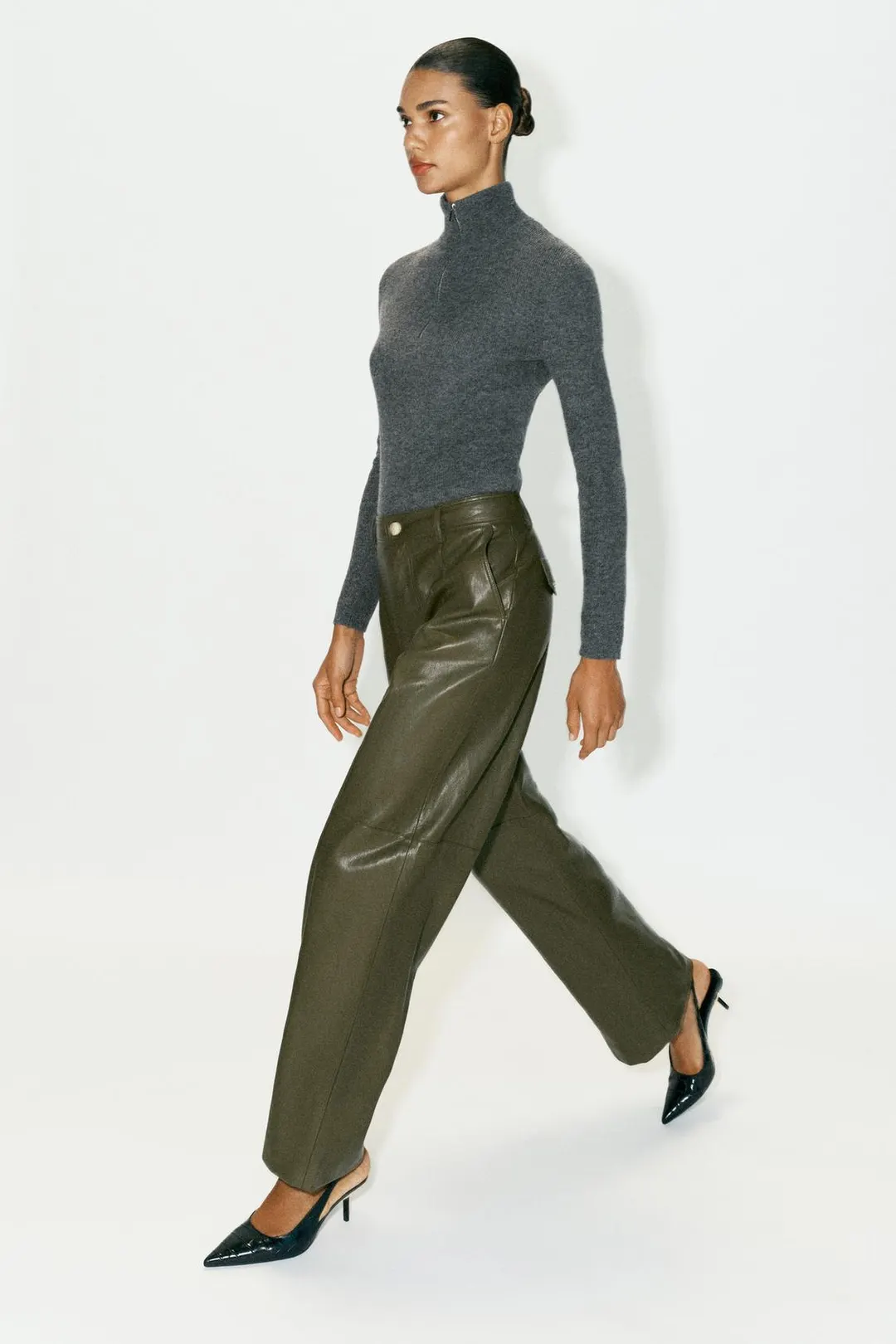 Брюки прямого кроя под кожу, Zara