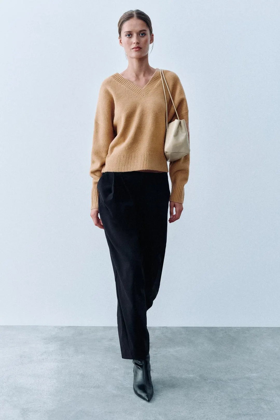 Мягкий вязаный свитер, Zara