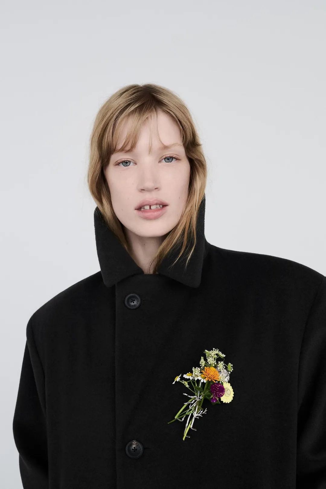 Пальто длинное контрастное, Zara
