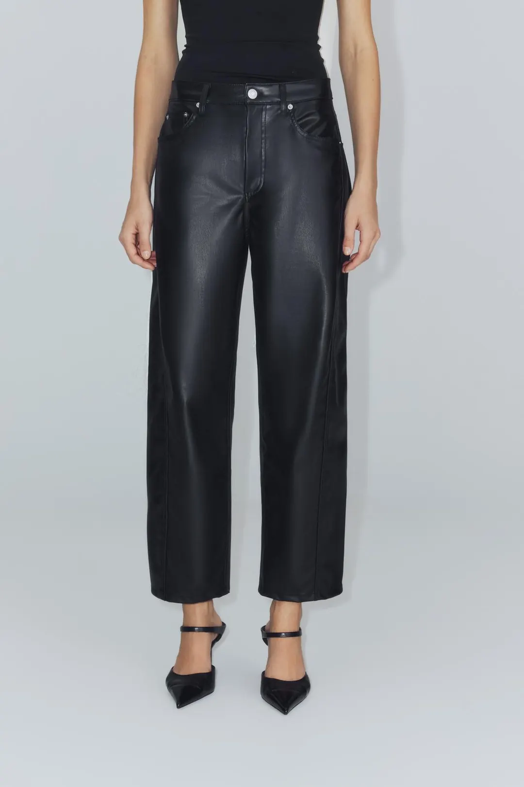 Брюки до щиколотки под кожу ZW Collection, Zara