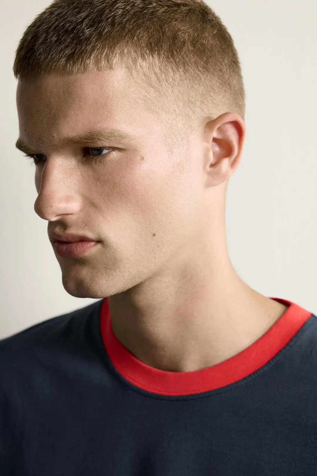 Футболка стандартного кроя в стиле колор-блок, Zara