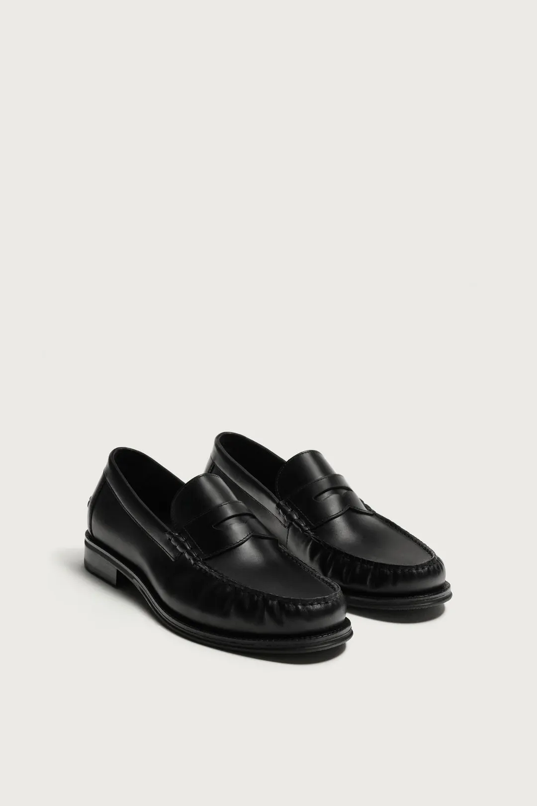Кожаные пенни-лоферы, Zara
