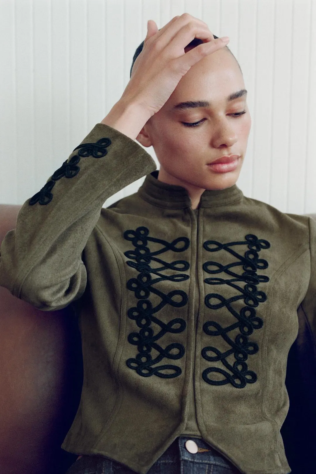 Куртка под замшу с застежкой-клевант, Zara