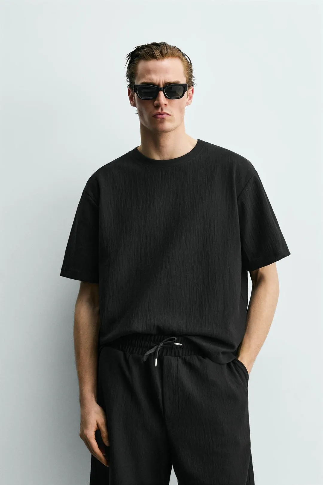 Футболка свободного кроя фактурная, Zara