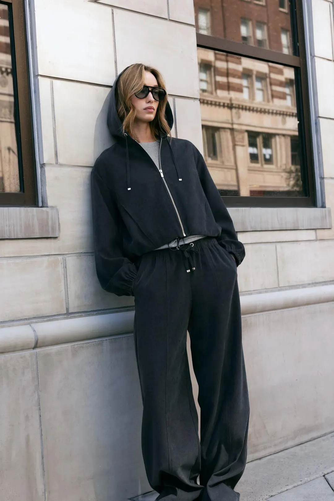 Куртка-бомбер с капюшоном, Zara