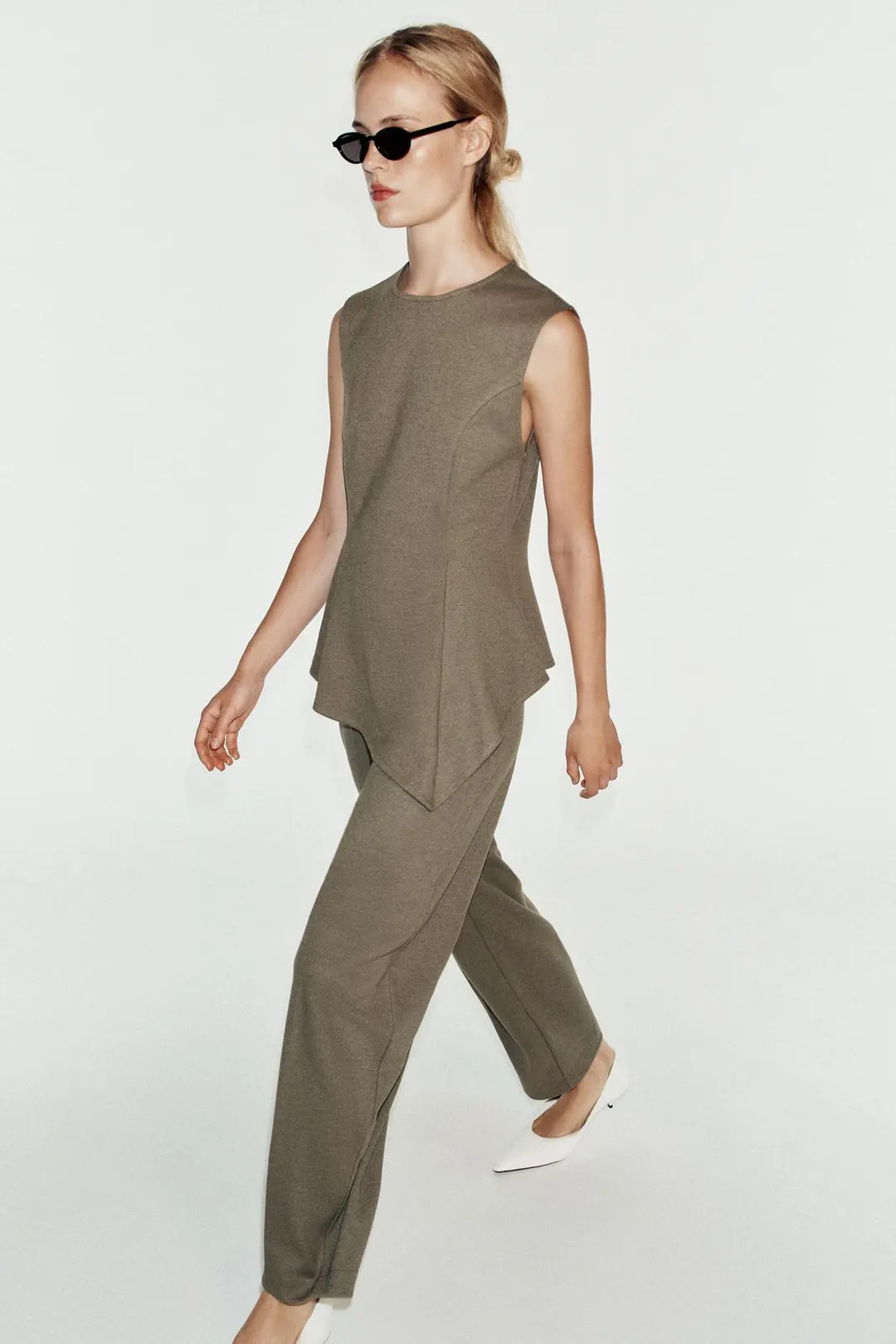Мягкие брюки кроя каррот, Zara