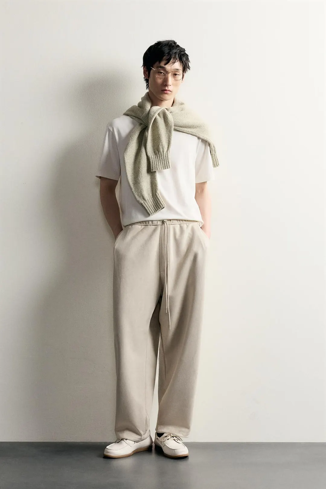 Брюки широкого кроя из искусственной замши, Zara