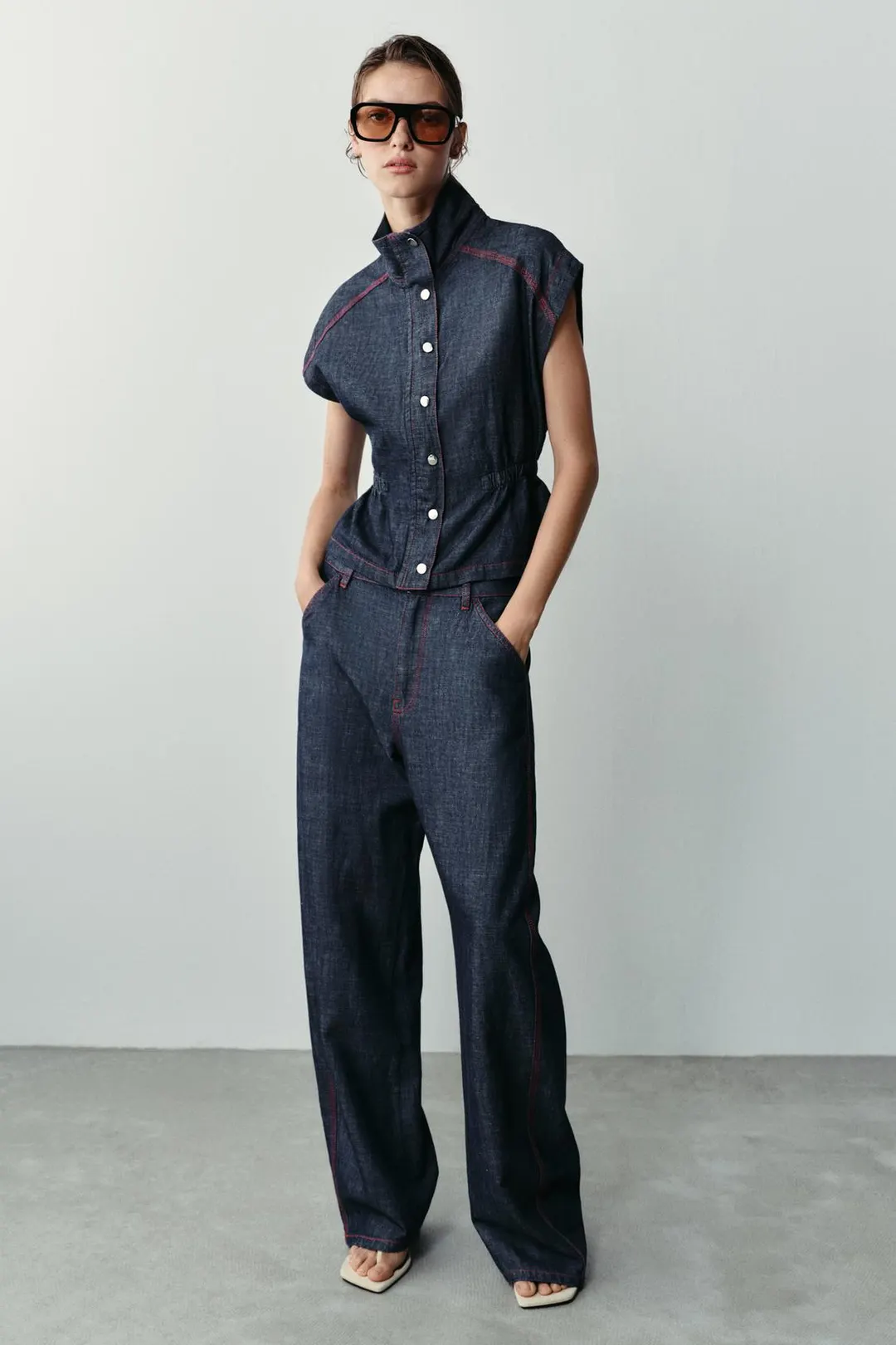 Жилет из смесового льна с контрастной строчкой, Zara