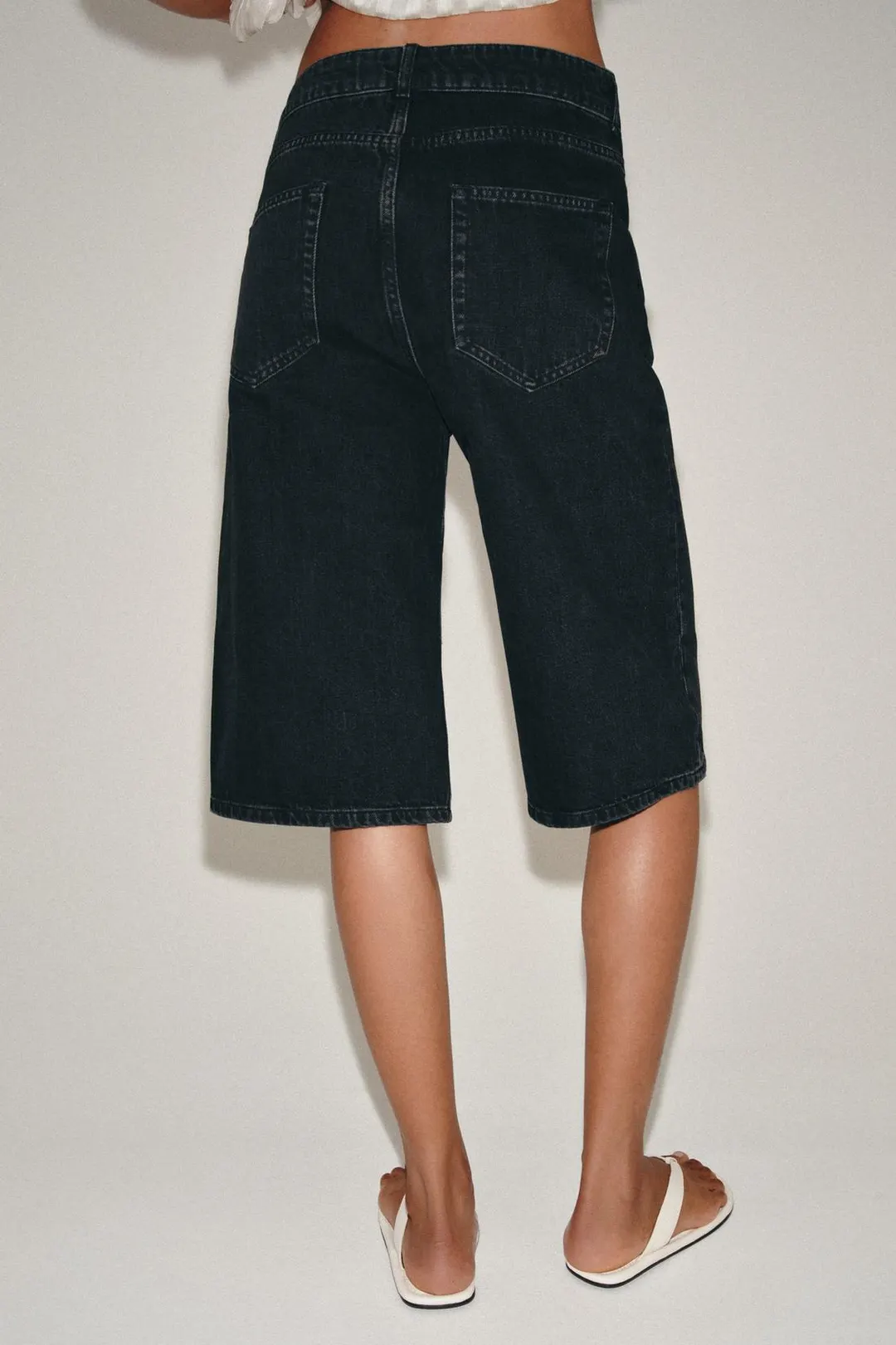 Джинсовые бермуды ZW Collection со средней посадкой, Zara