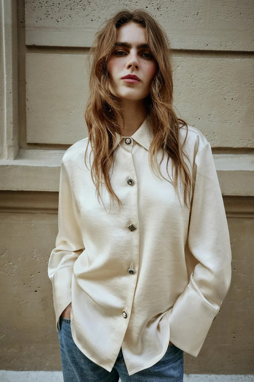 Атласная рубашка с пуговицами со стразами, Zara