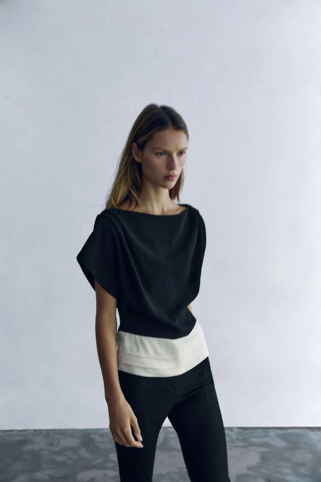 Комбинированный топ с плиссировкой, Zara