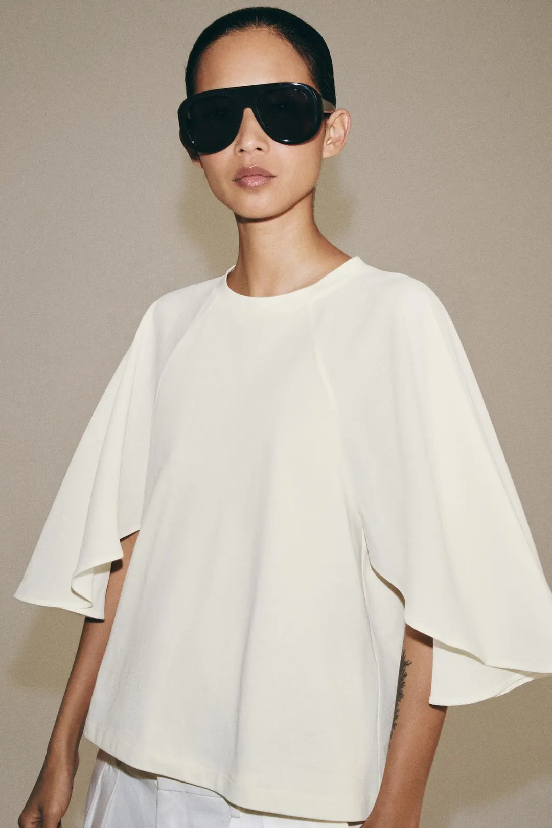 Футболка комбинированная с рукавами-накидкой, Zara